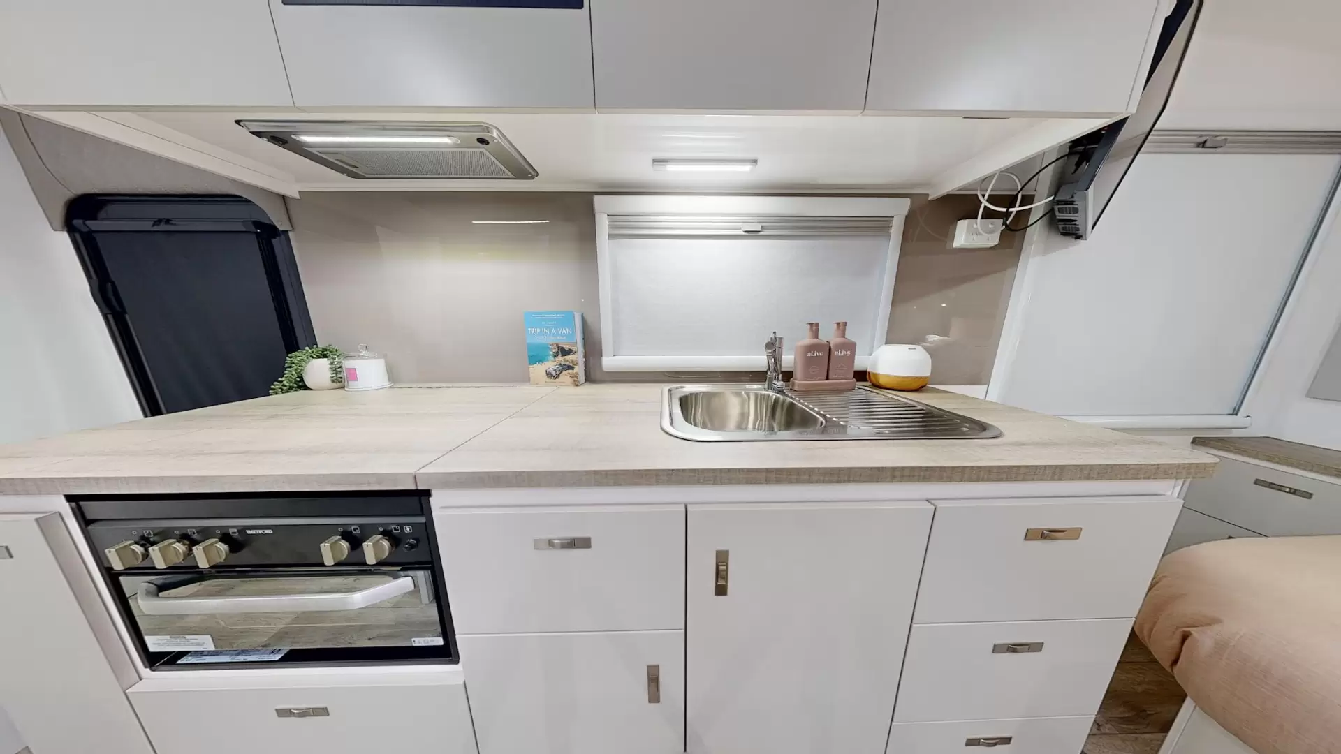 NEW 2025 ESSENTIAL CARAVANS A-CLASS