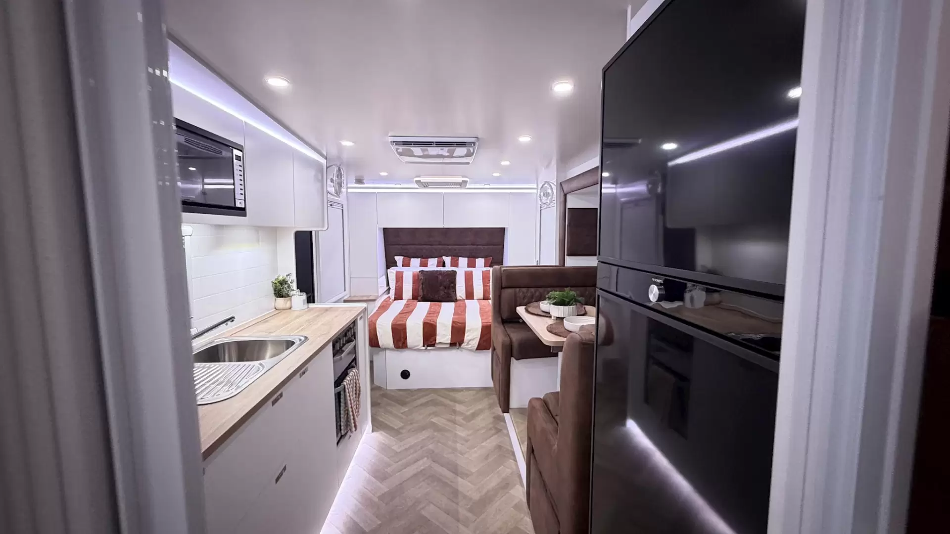NEW 2026 ESSENTIAL CARAVANS C-CLASS