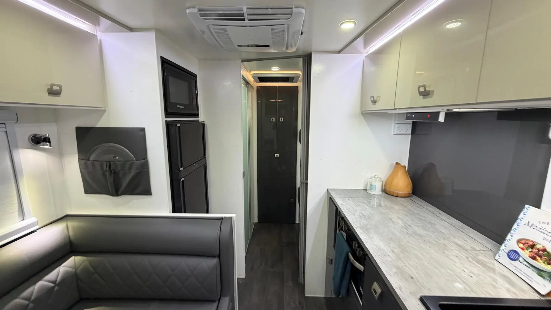 USED 2024 DESIGN RV FORERUNNER