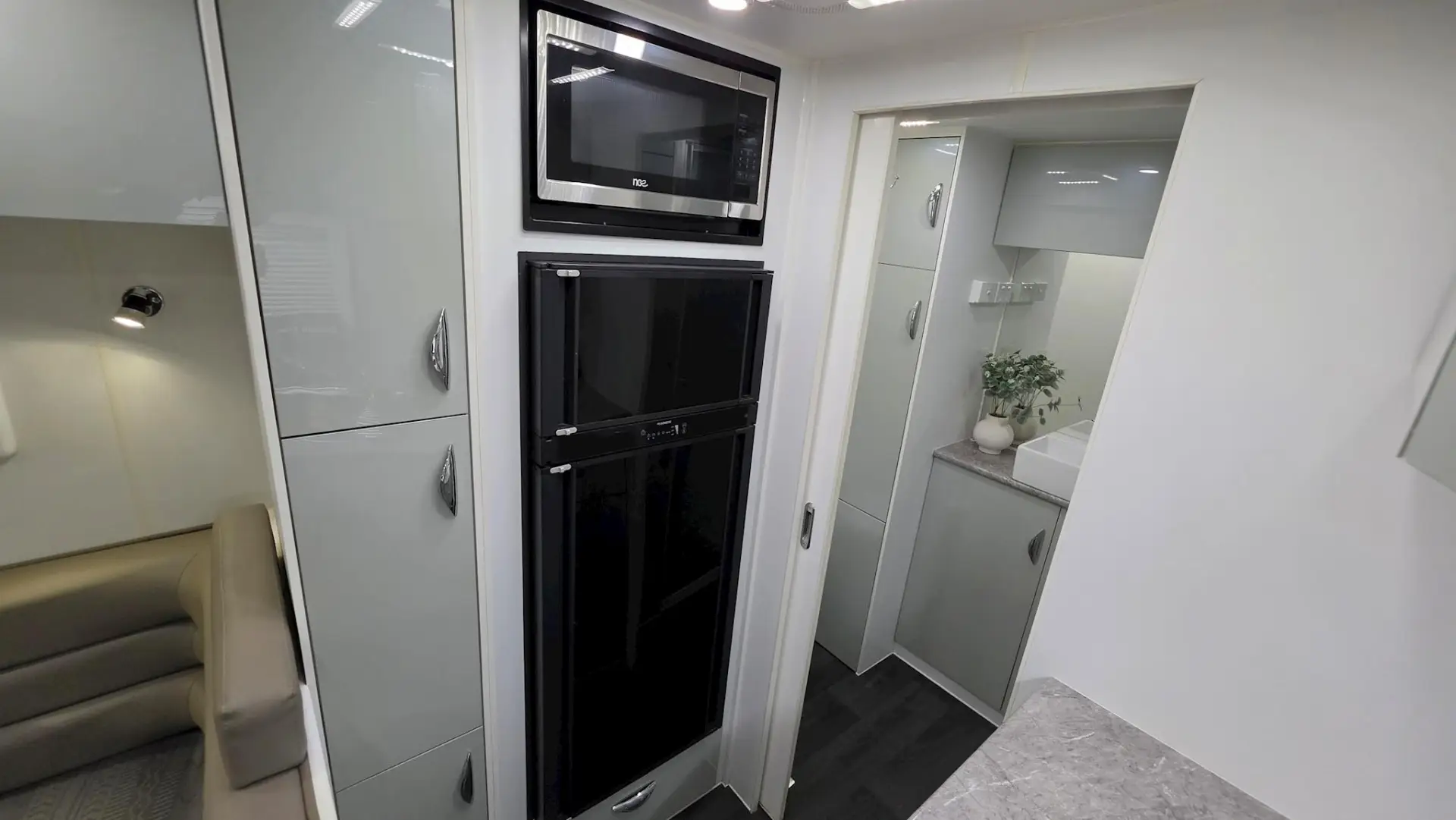 USED 2022 NEXT GEN SE206