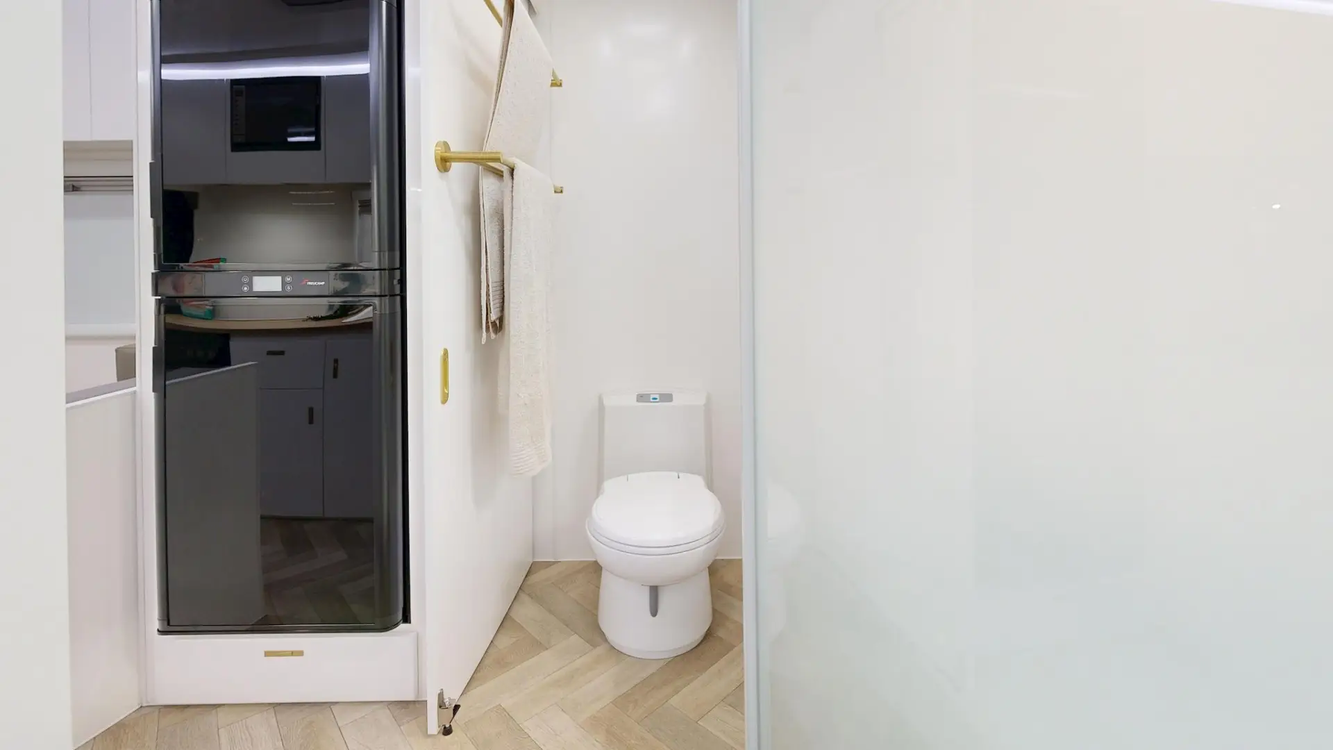 NEW 2026 ESSENTIAL CARAVANS A-CLASS