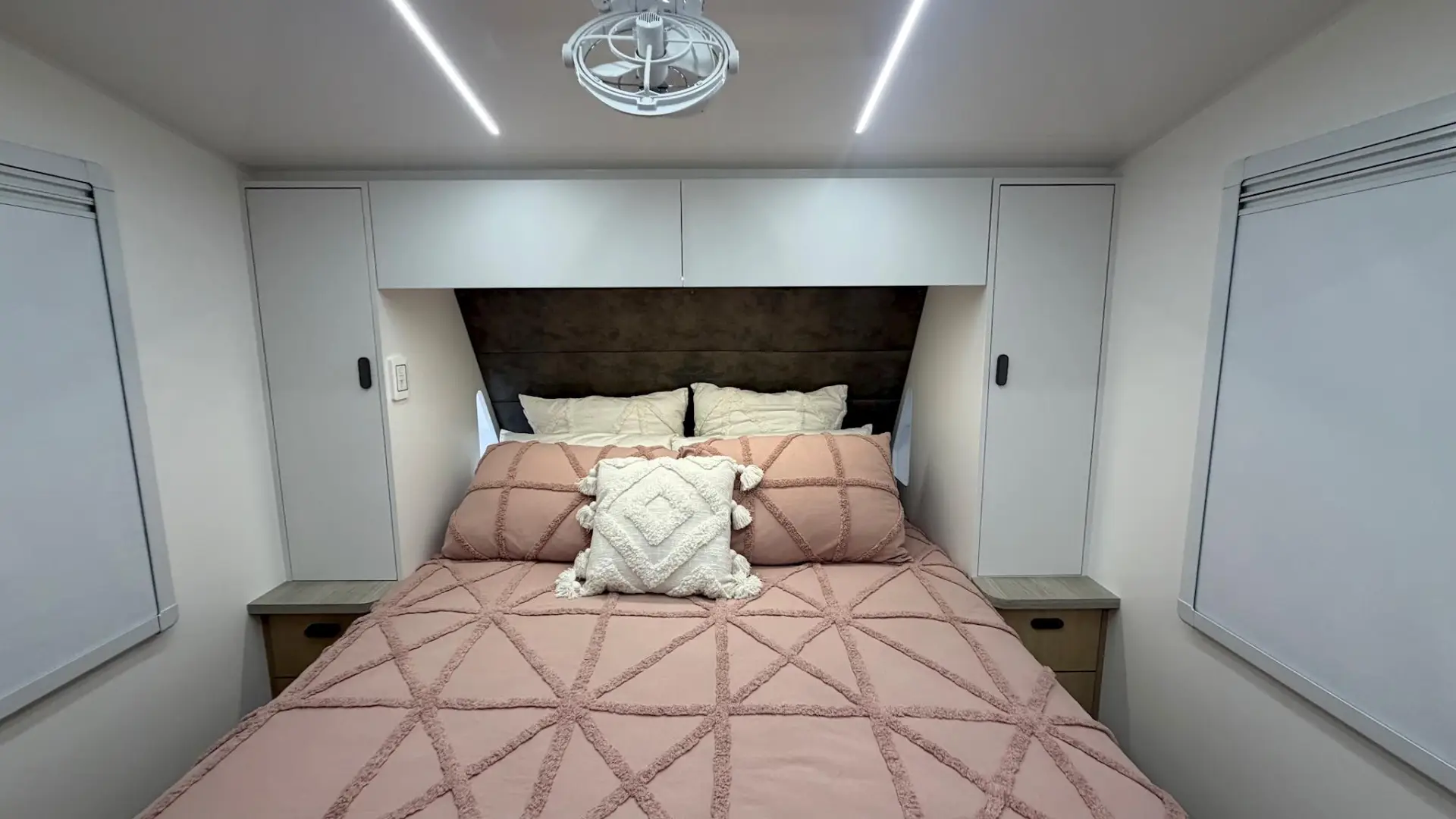 NEW 2026 VACATIONER CARAVANS WRAITH