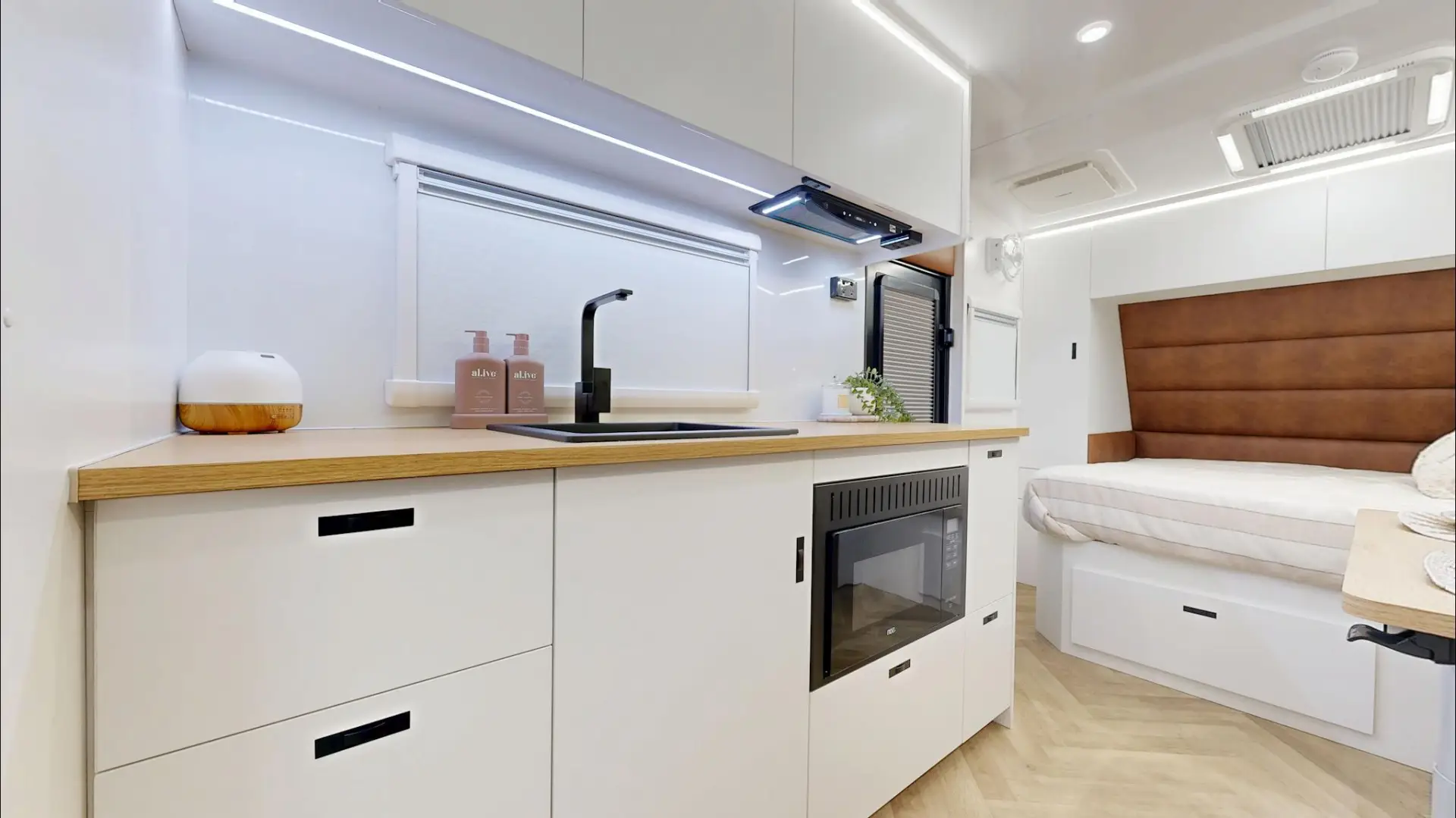 NEW 2026 ATLAS CARAVANS RVO