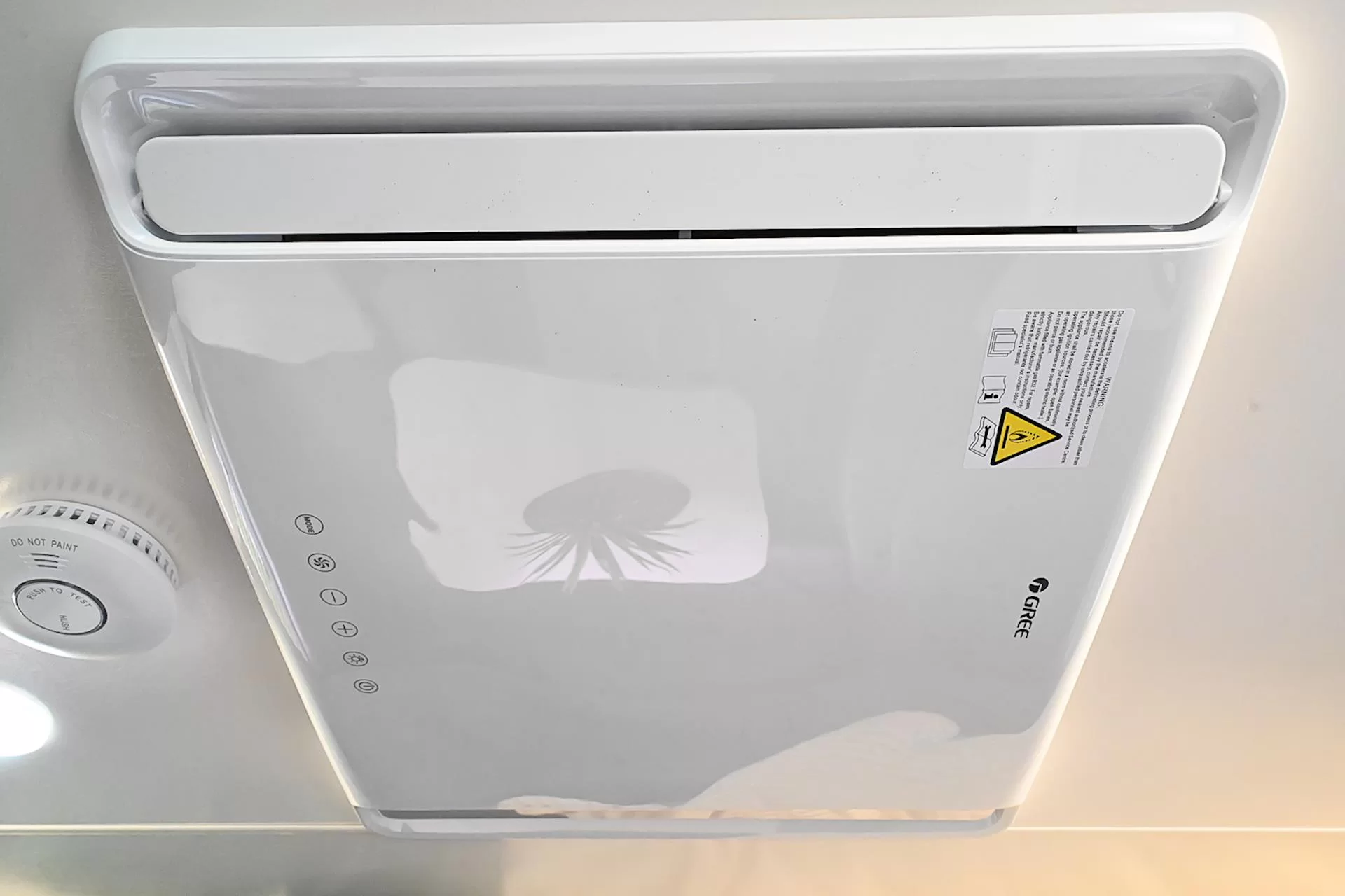 NEW 2025 ROYAL FLAIR RAZOR XT 16'6-2 caravan