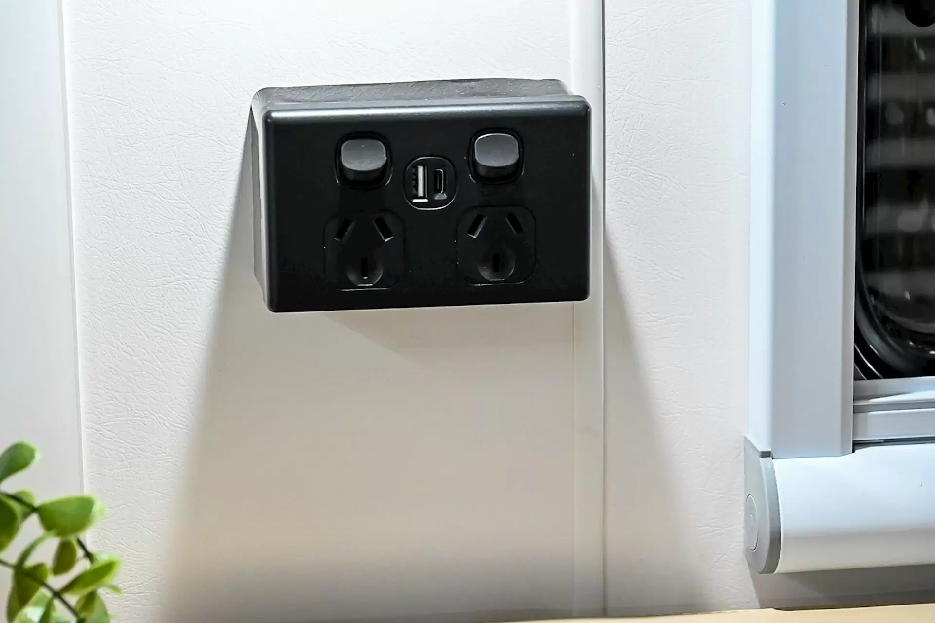 NEW 2025 ROYAL FLAIR PIAZZA 16'6-1