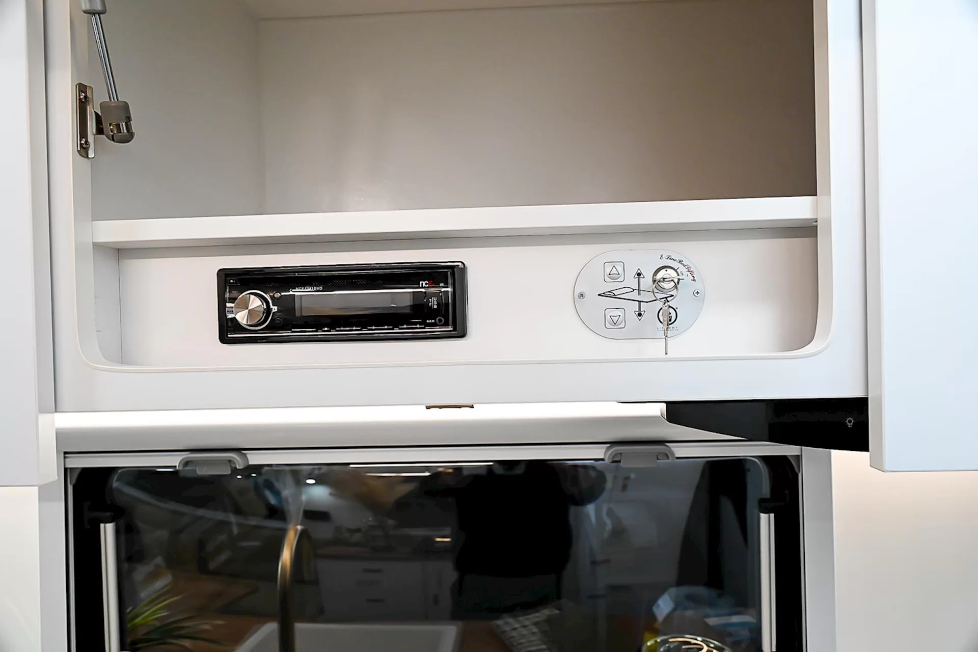 NEW 2025 ROYAL FLAIR PIAZZA 16'6-1 caravan