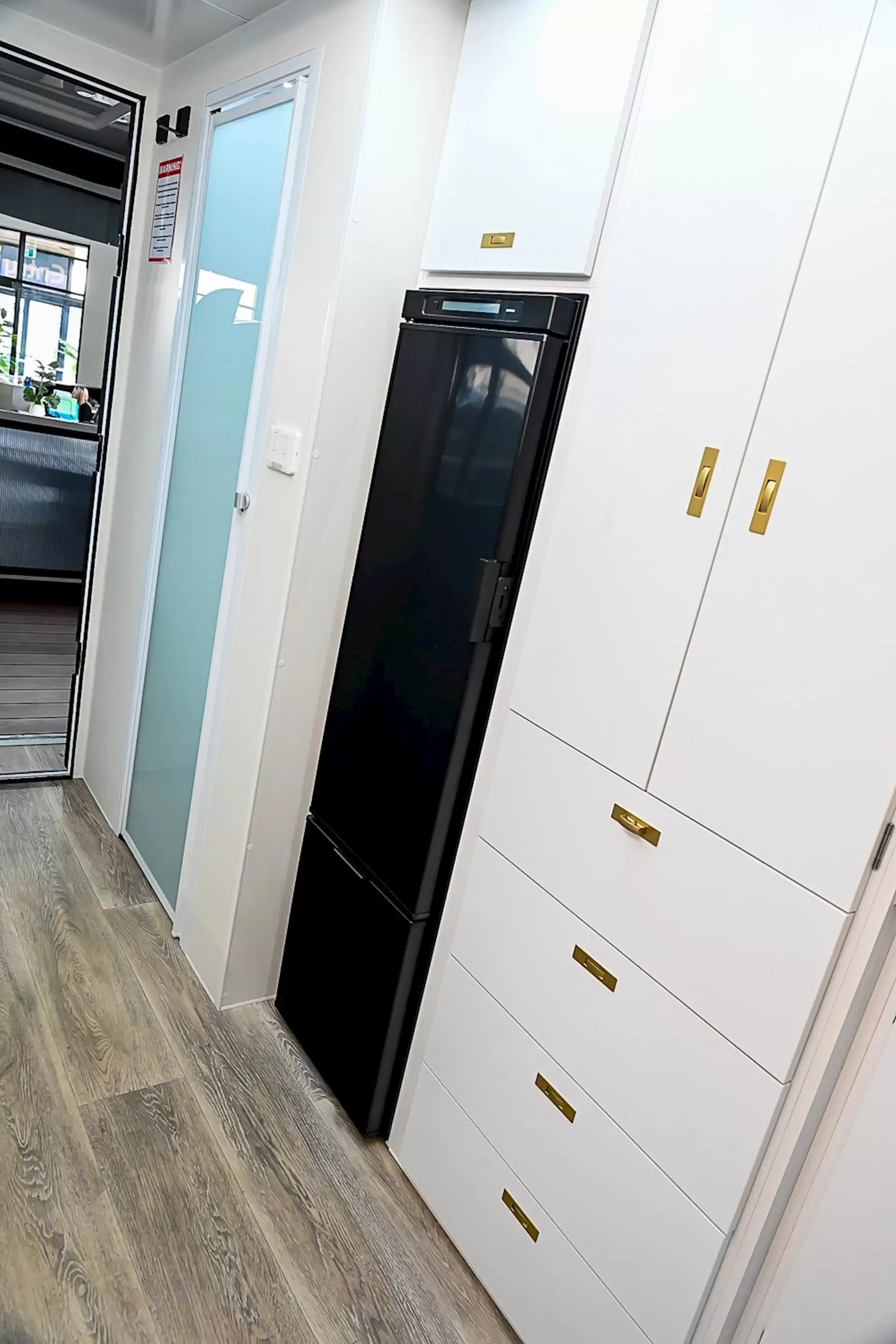 NEW 2025 ROYAL FLAIR PIAZZA 16'6-1