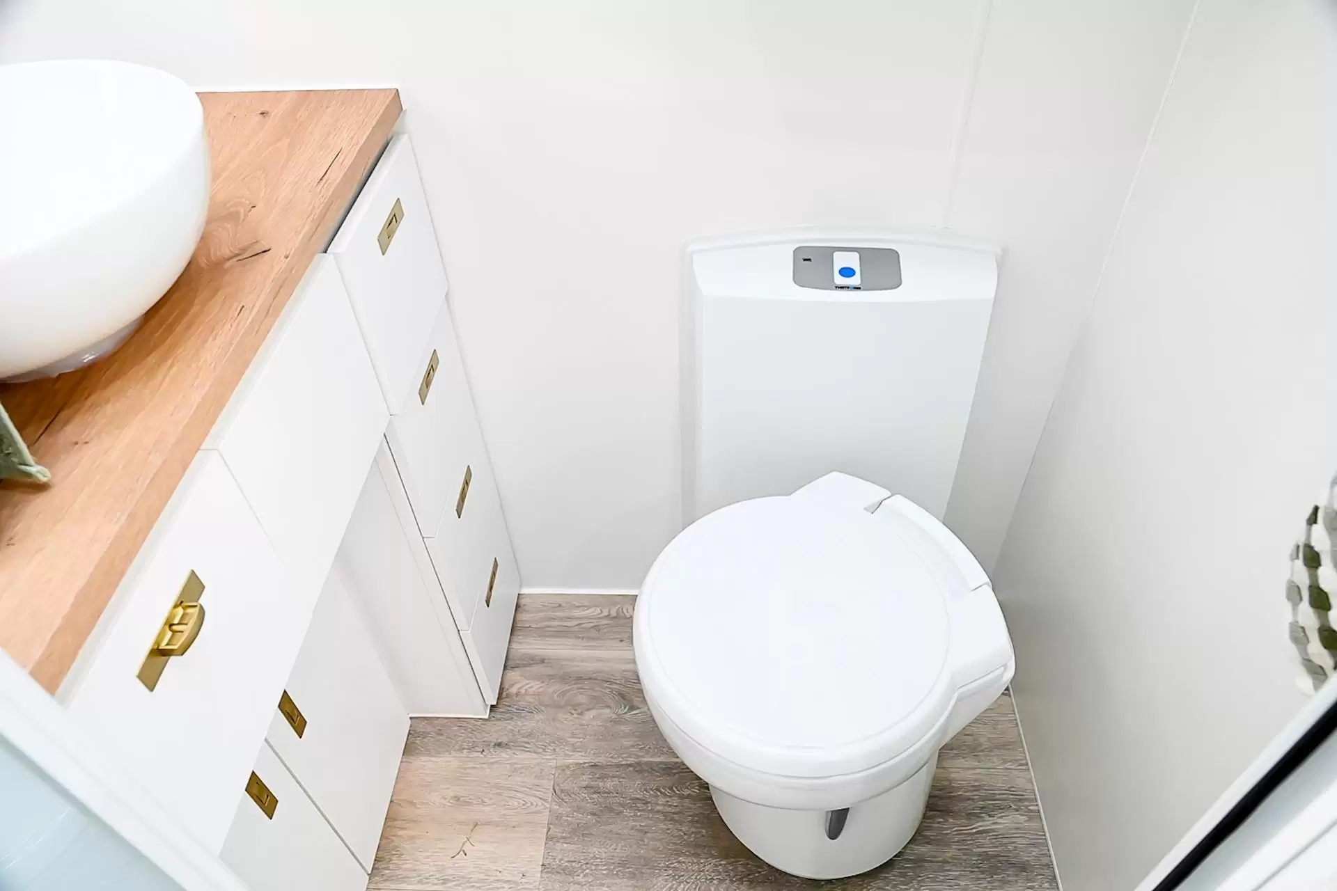 NEW 2025 ROYAL FLAIR PIAZZA 16'6-1