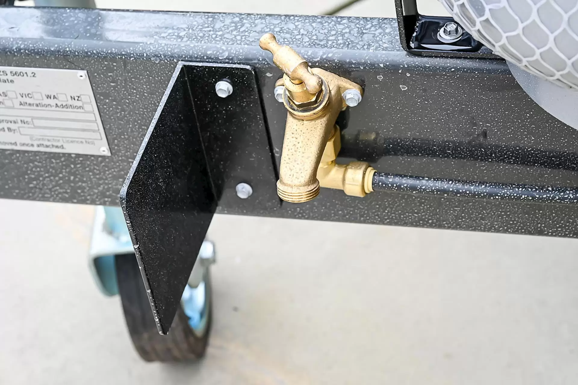 NEW 2025 ROYAL FLAIR Designer Series 21'-3