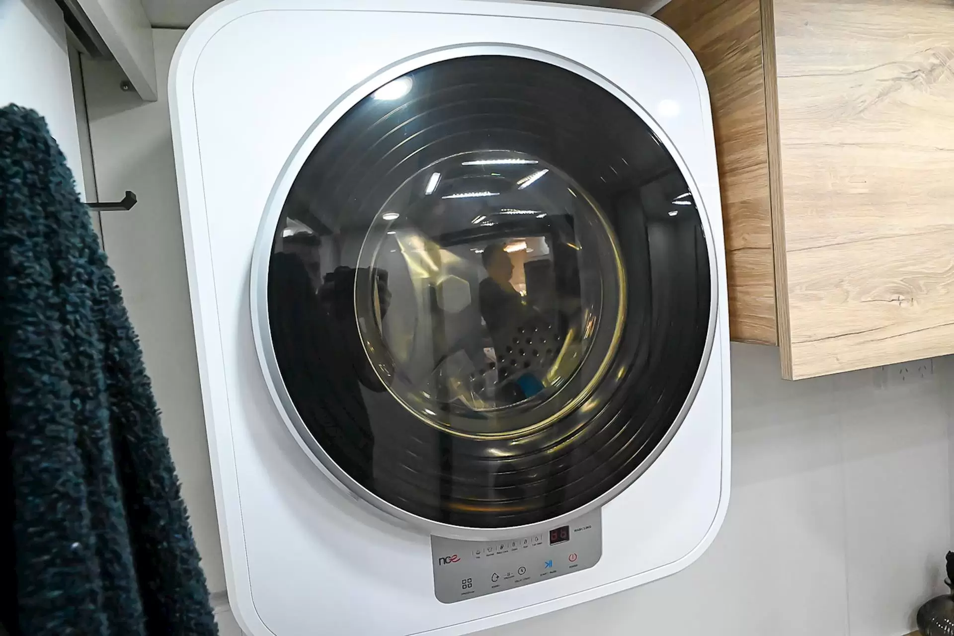 NEW 2025 ROYAL FLAIR Designer Series 21'-3