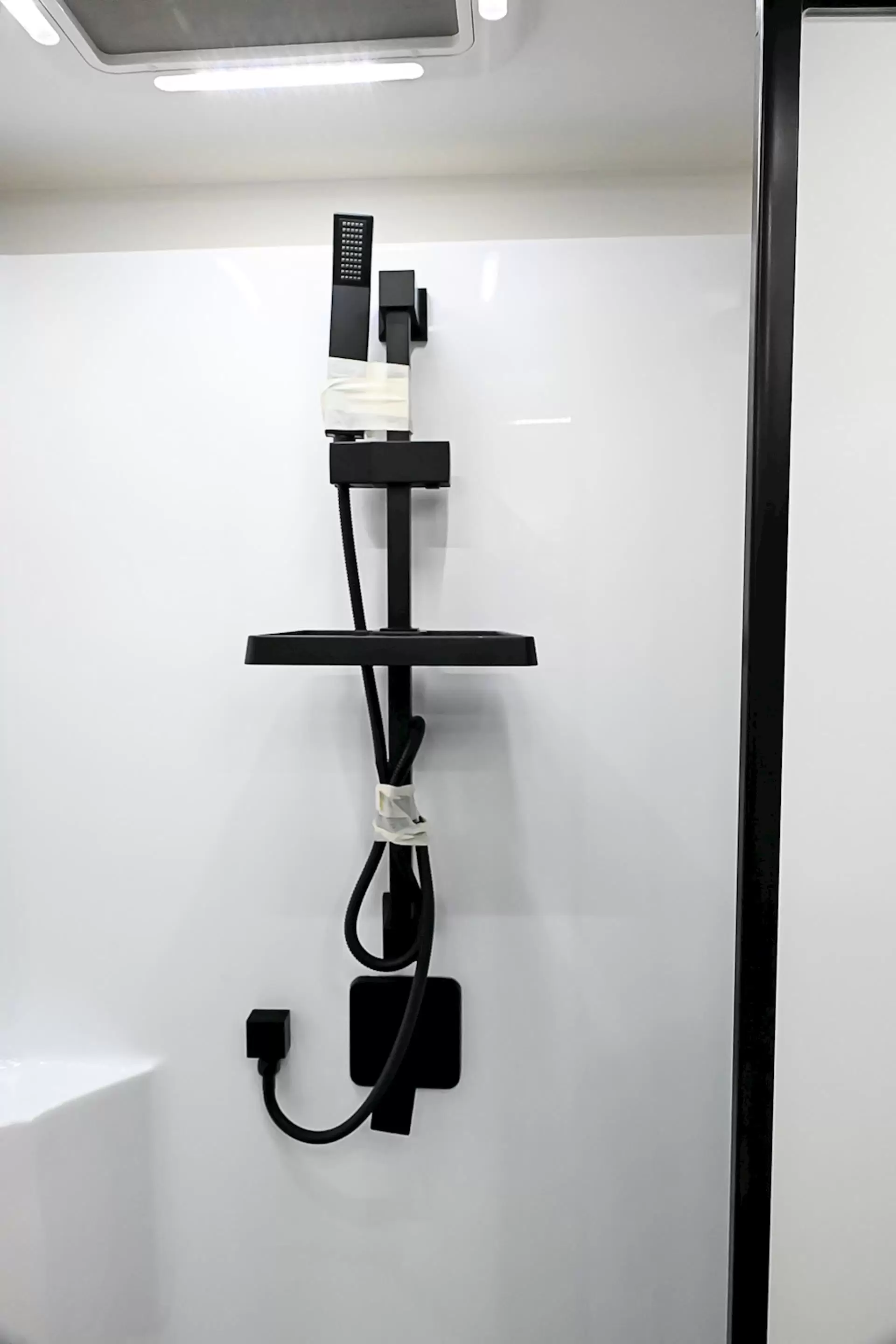 NEW 2025 ROYAL FLAIR Designer Series 21'-3