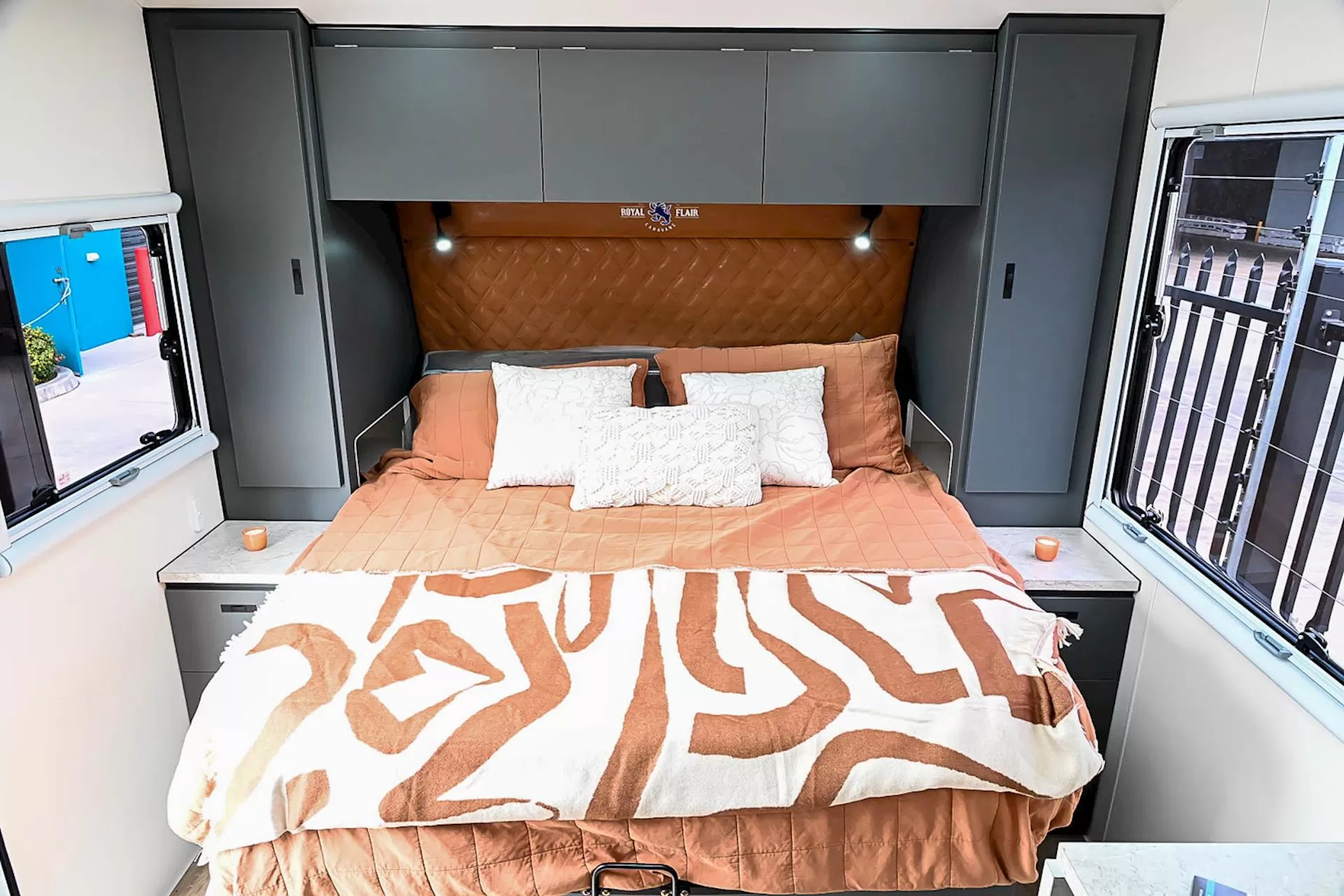 NEW 2025 ROYAL FLAIR Designer Series 17' caravan