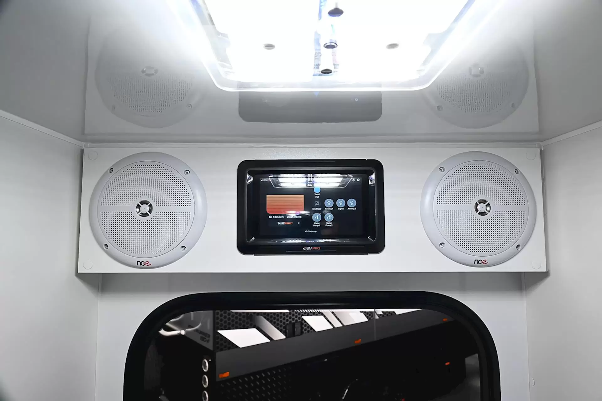 NEW 2025 ROYAL FLAIR Micron 16'6-1