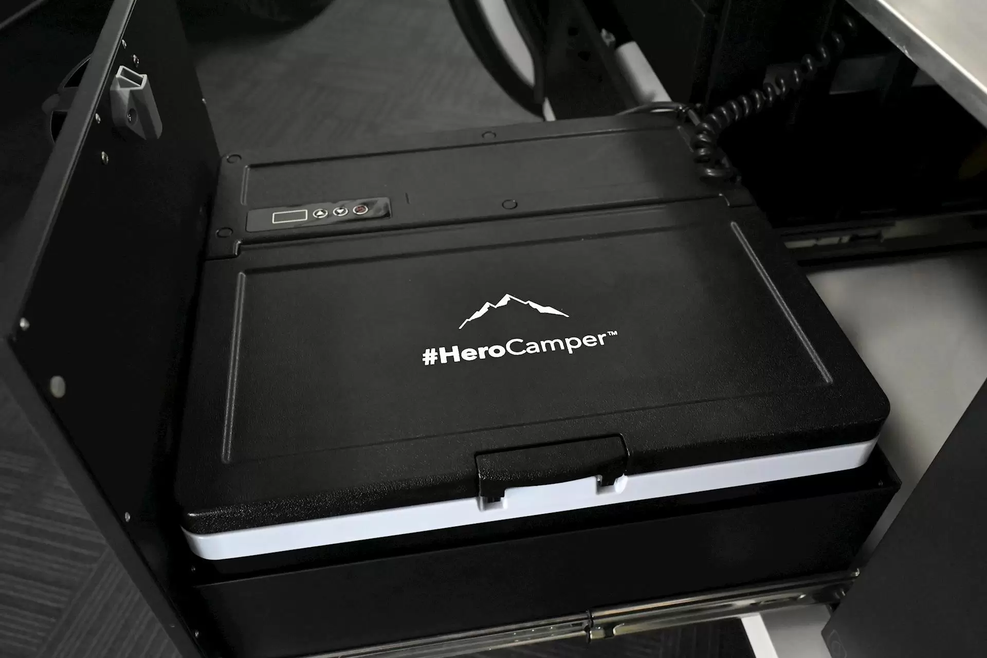 NEW 2023 ROYAL FLAIR HERO CAMPER