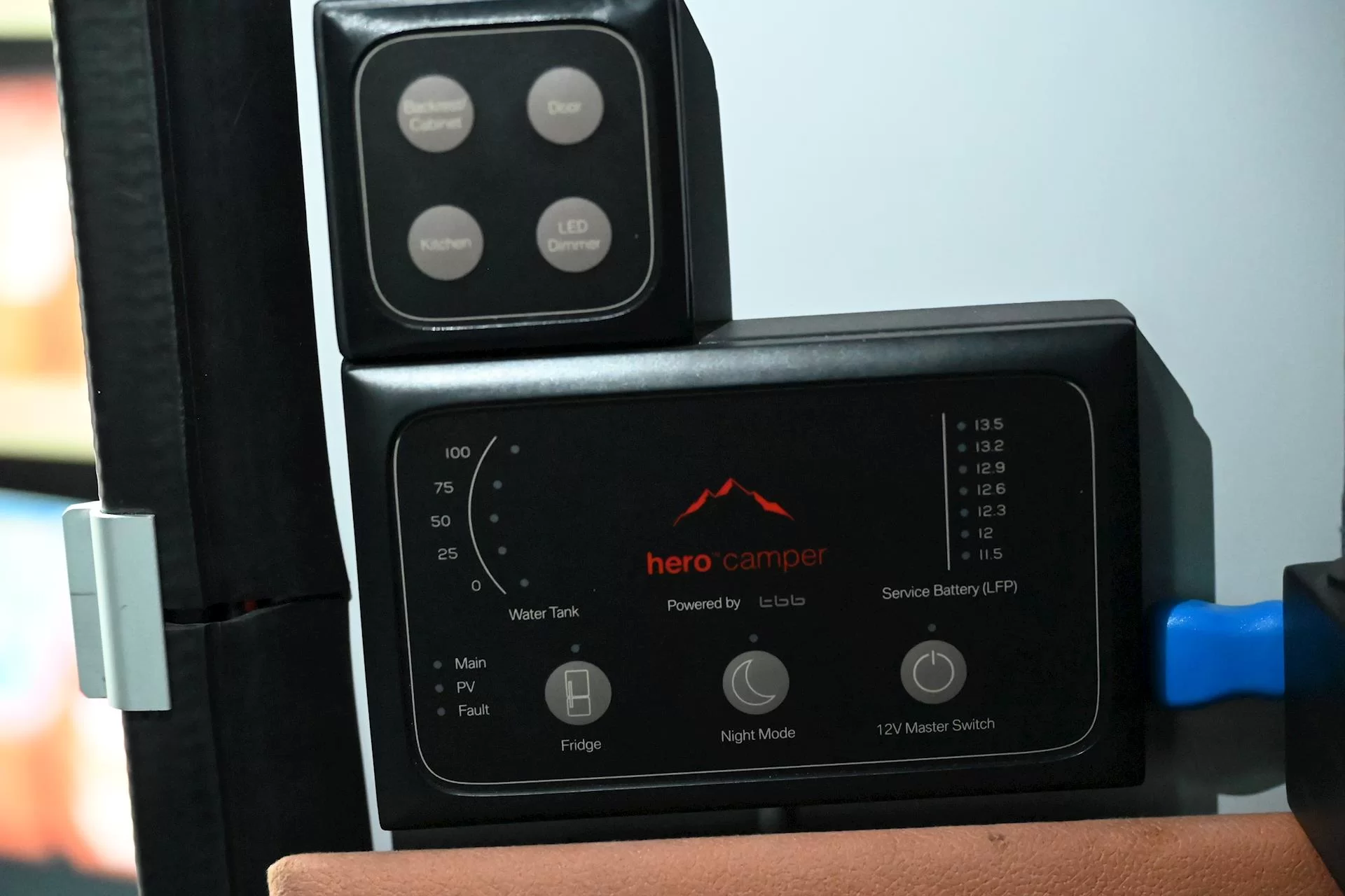 NEW 2023 ROYAL FLAIR HERO CAMPER caravan