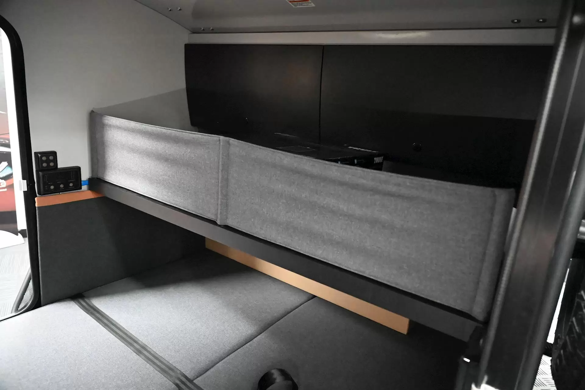 NEW 2023 ROYAL FLAIR HERO CAMPER