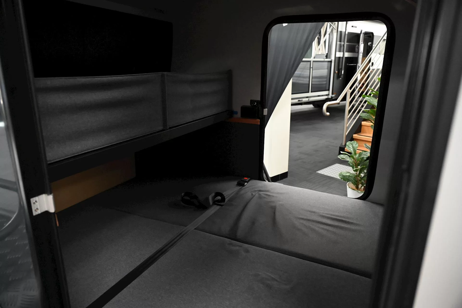 NEW 2023 ROYAL FLAIR HERO CAMPER caravan