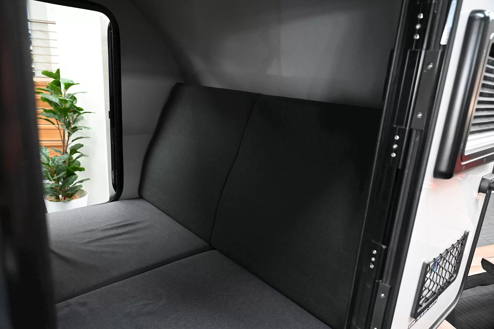 NEW 2023 ROYAL FLAIR HERO CAMPER caravan