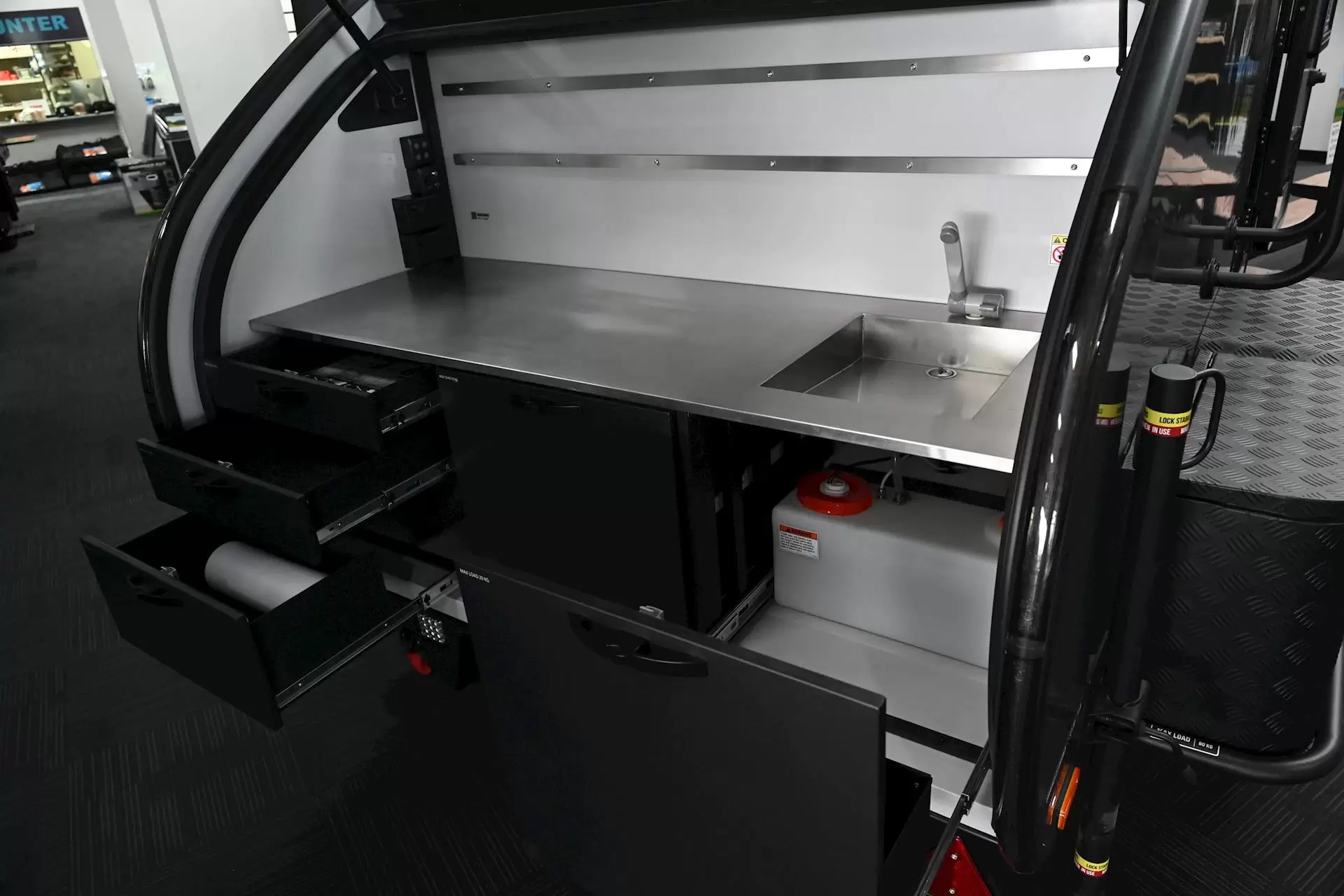 NEW 2023 ROYAL FLAIR HERO CAMPER