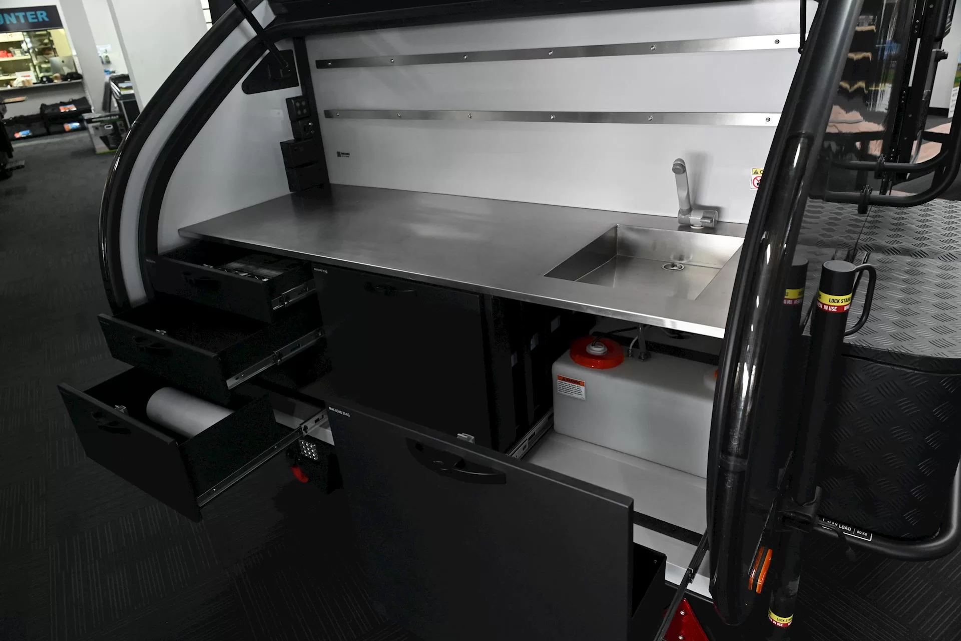 NEW 2023 ROYAL FLAIR HERO CAMPER caravan