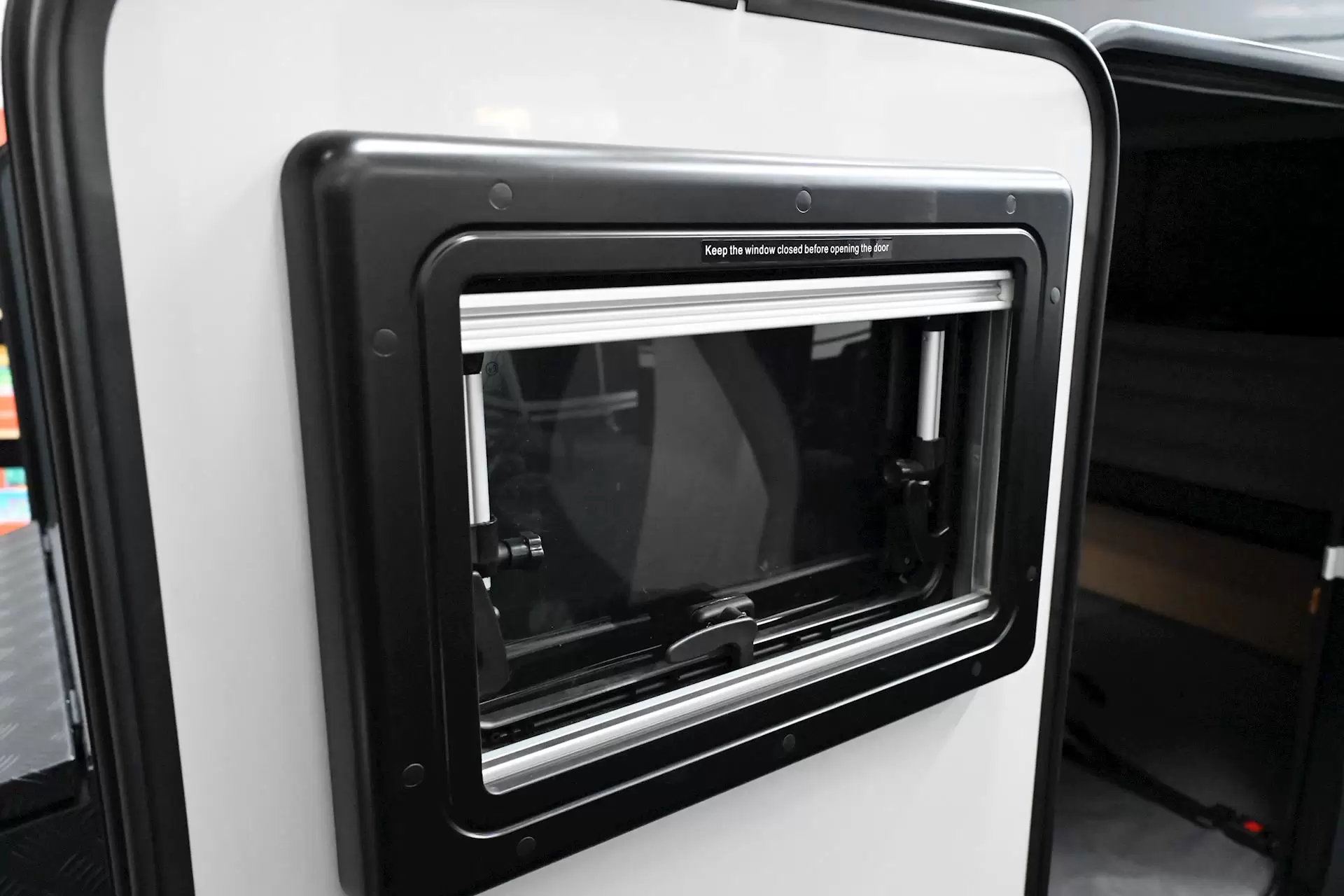 NEW 2023 ROYAL FLAIR HERO CAMPER