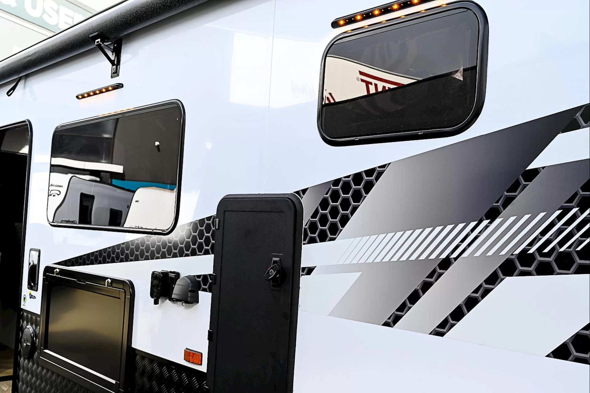 NEW 2025 DESIGN RV FORERUNNER F2.6 caravan