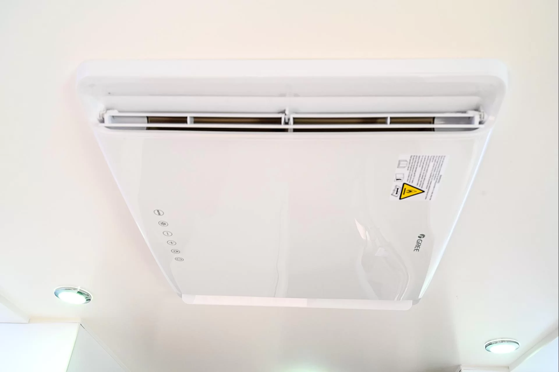 NEW 2025 DESIGN RV FORERUNNER F2-7 FAMILY caravan