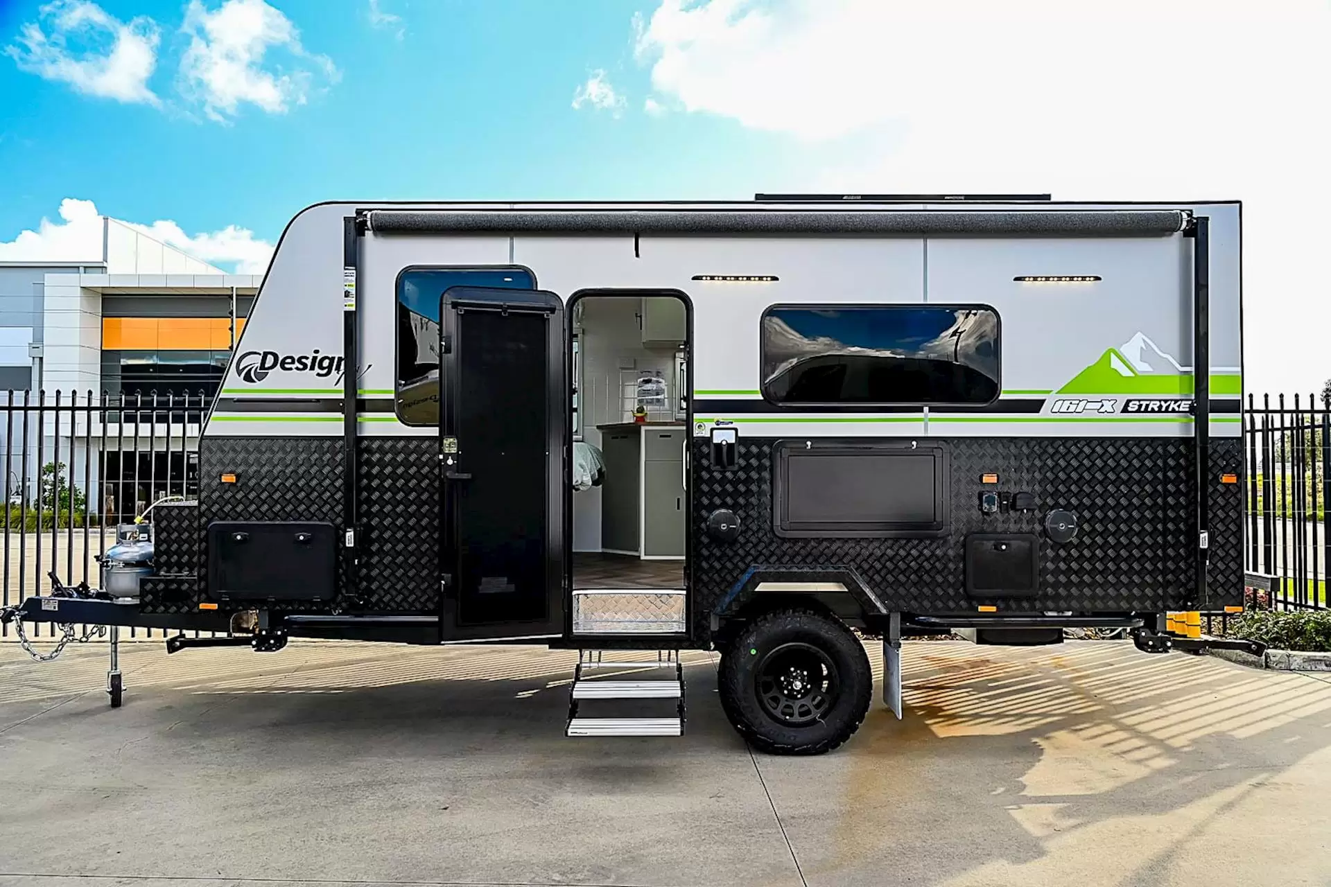 NEW 2025 DESIGN RV STRYKER 161-X caravan