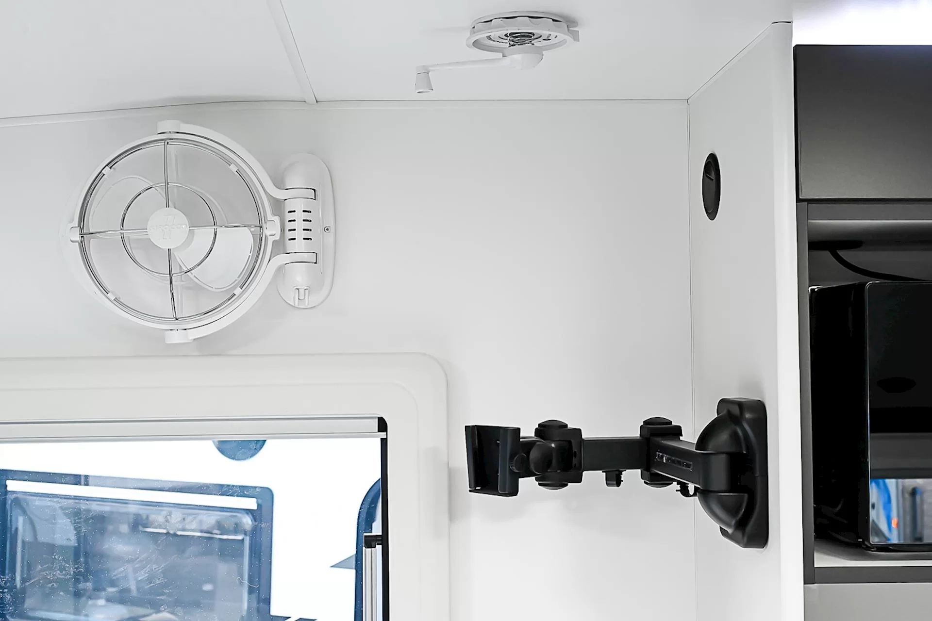 NEW 2025 VISCOUNT WILDSHARK 3.5 caravan