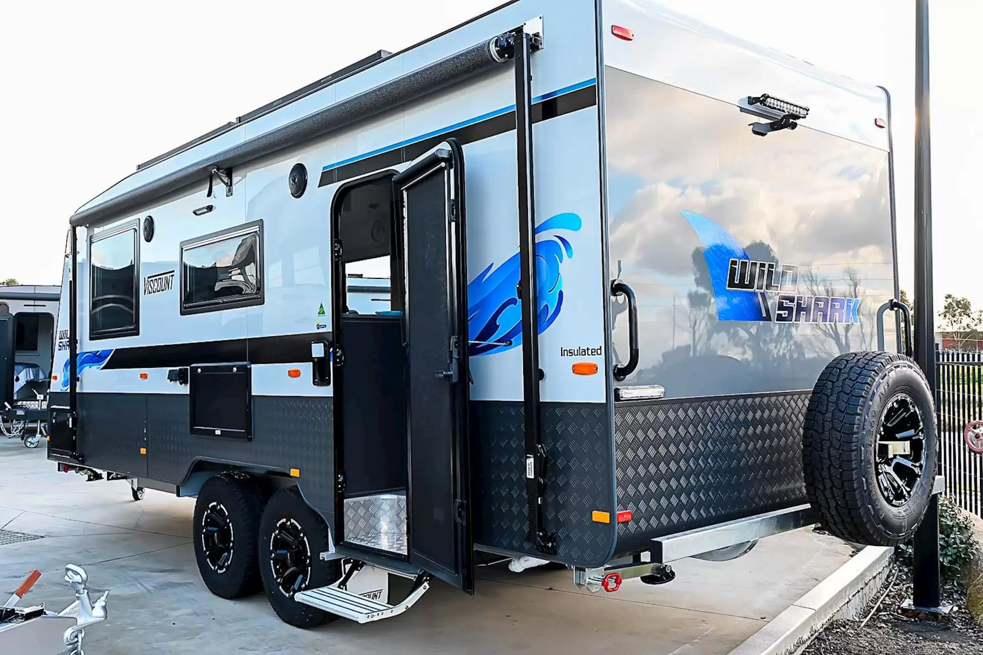 NEW 2025 VISCOUNT WILDSHARK 3.5 caravan