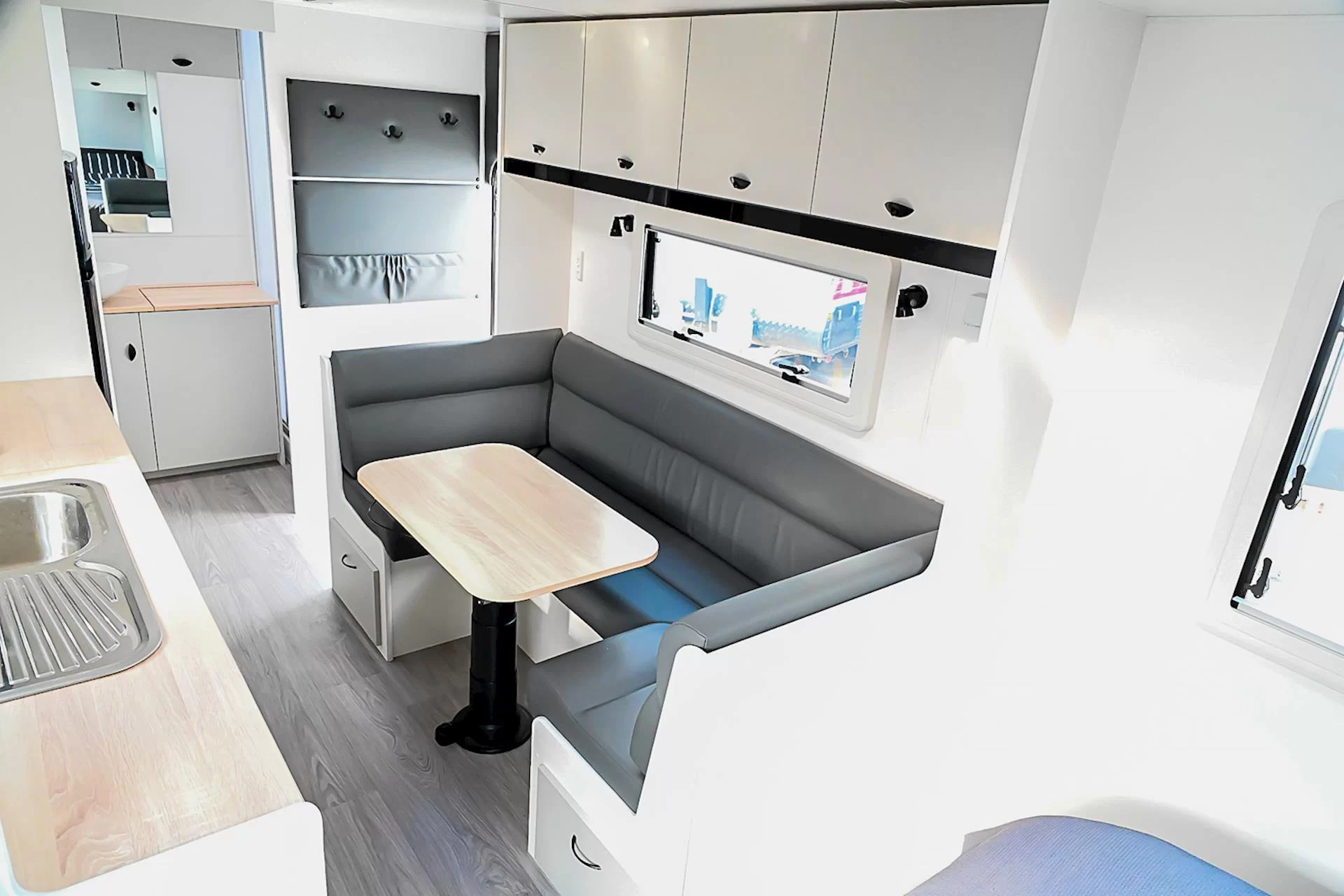 NEW 2025 VISCOUNT V3 CLUB caravan