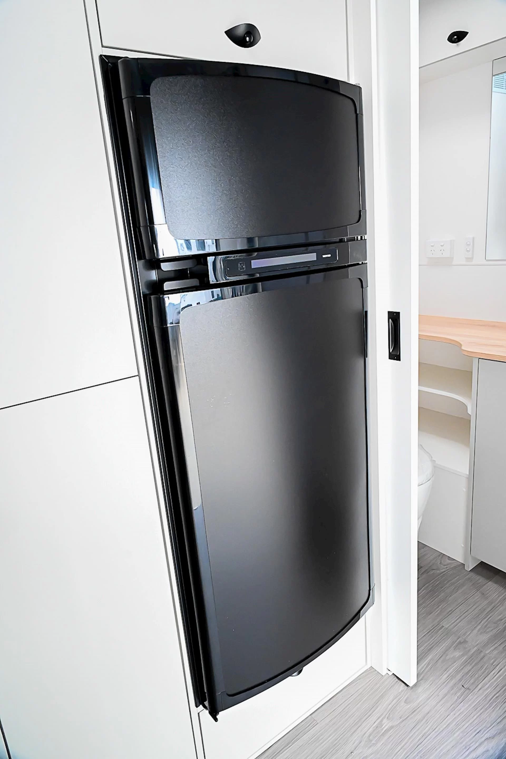 NEW 2025 VISCOUNT V3 CLUB caravan