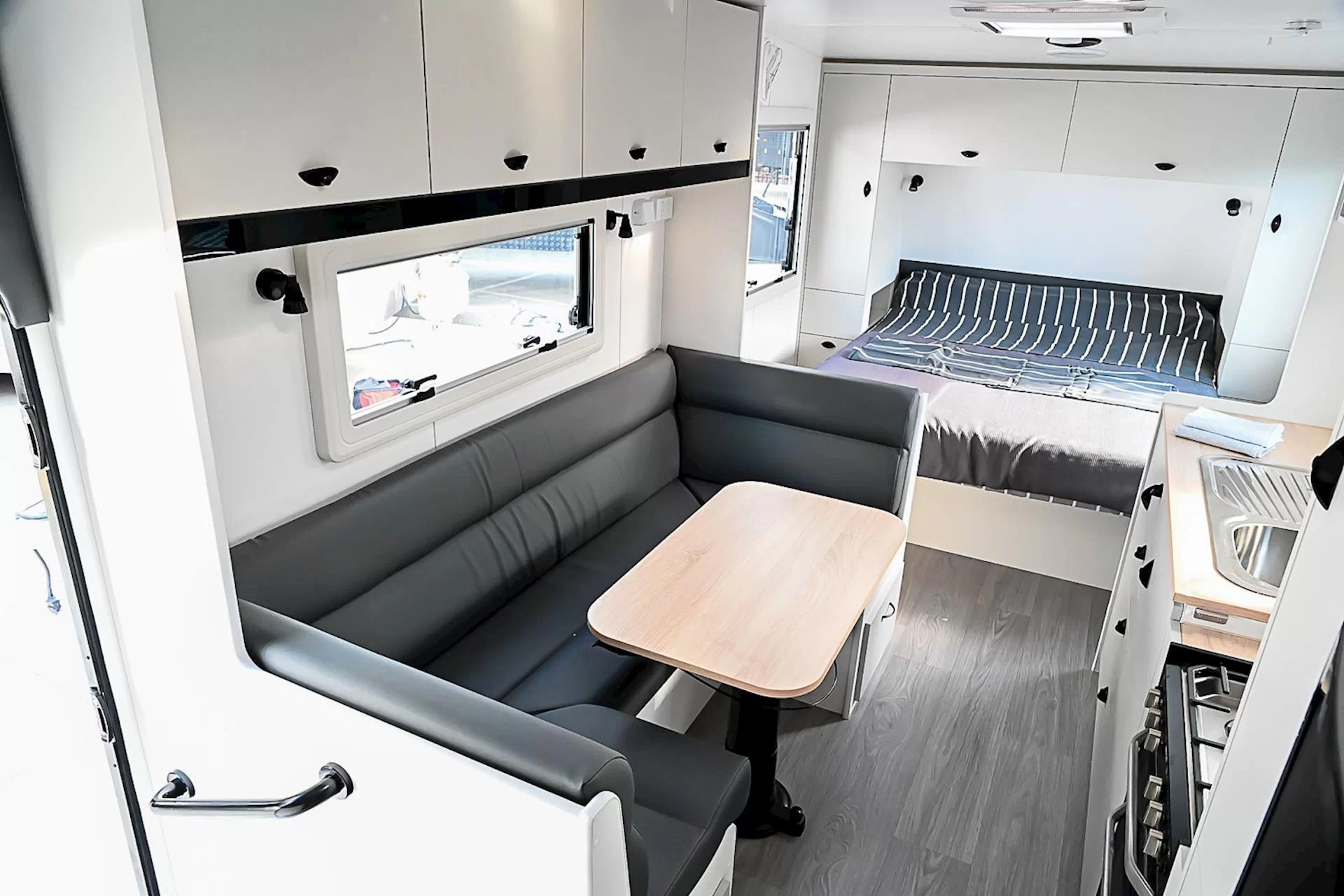 NEW 2025 VISCOUNT V3 CLUB caravan