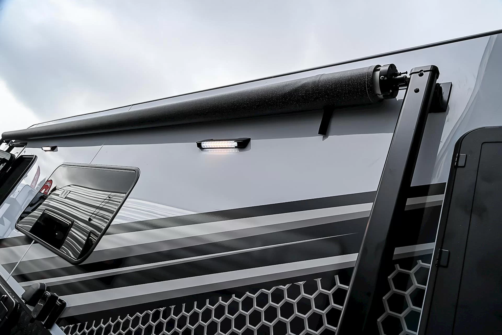 NEW 2025 DESIGN RV CRX V5.3 caravan