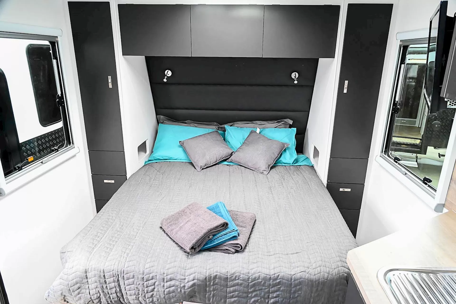 NEW 2025 DESIGN RV ODYSSEY 1.0 caravan