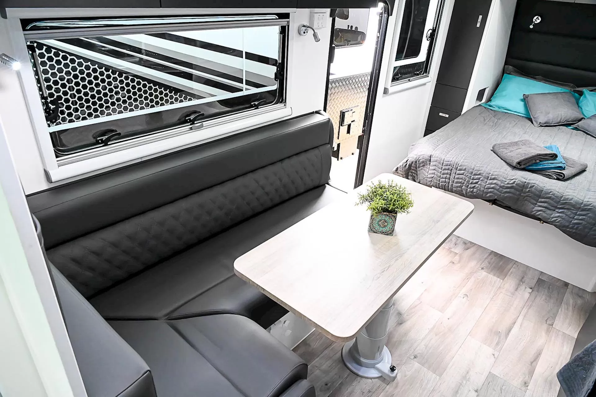 NEW 2025 DESIGN RV ODYSSEY 1.0 caravan