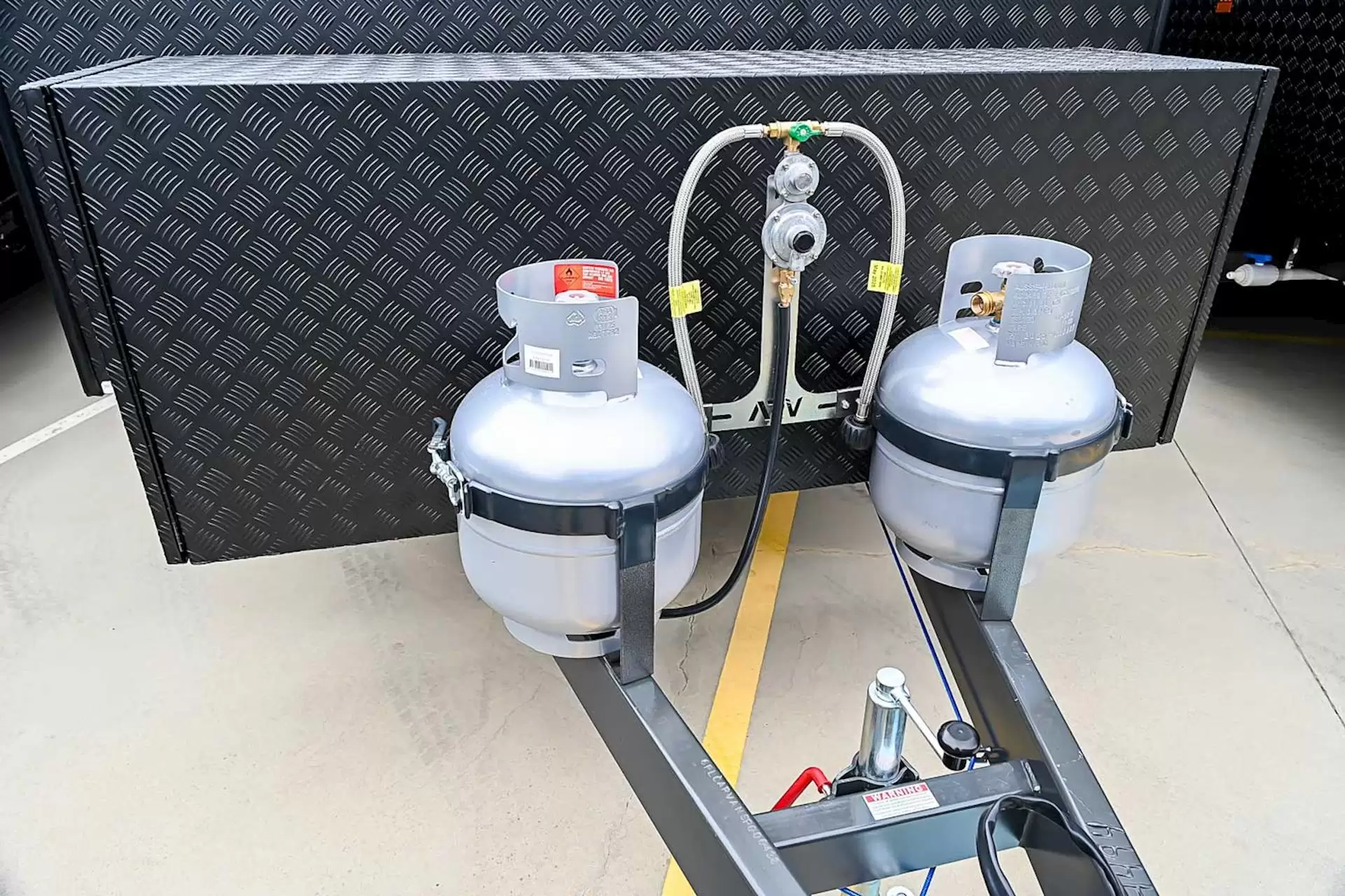 NEW 2025 DESIGN RV ODYSSEY V5-2 caravan