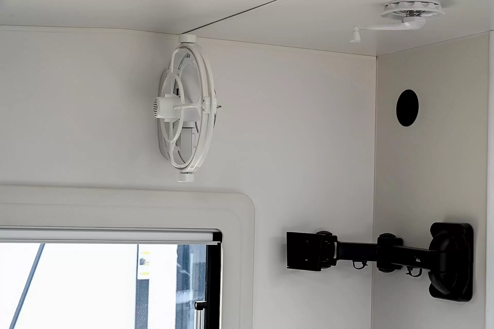 NEW 2025 VISCOUNT WILDSHARK 3.5