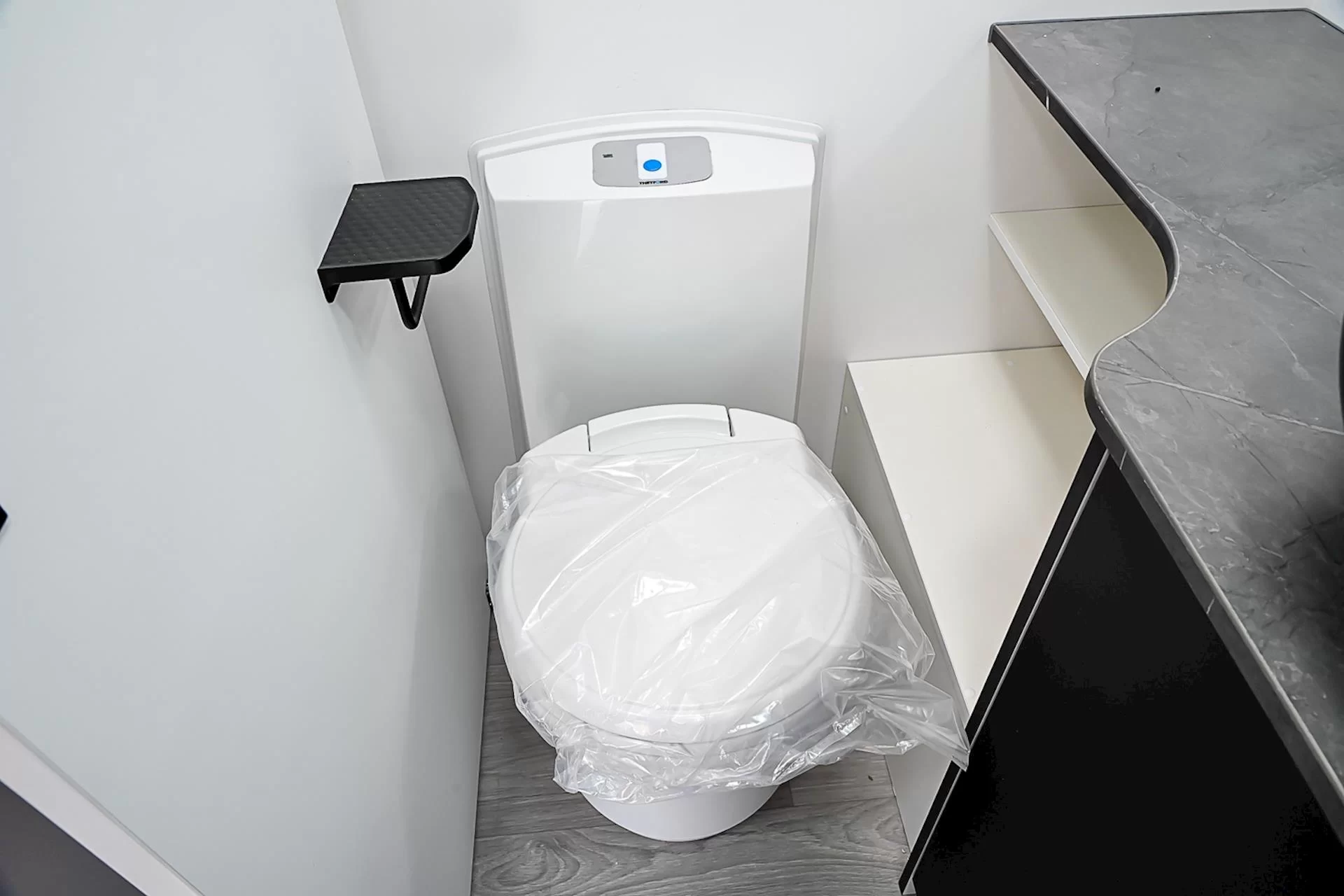 NEW 2025 VISCOUNT WILDSHARK 3.5 caravan