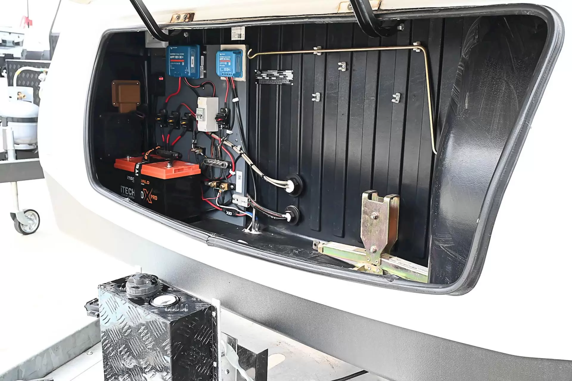 USED 2014 JAYCO SILVERLINE OUTBACK 21.65.1 caravan