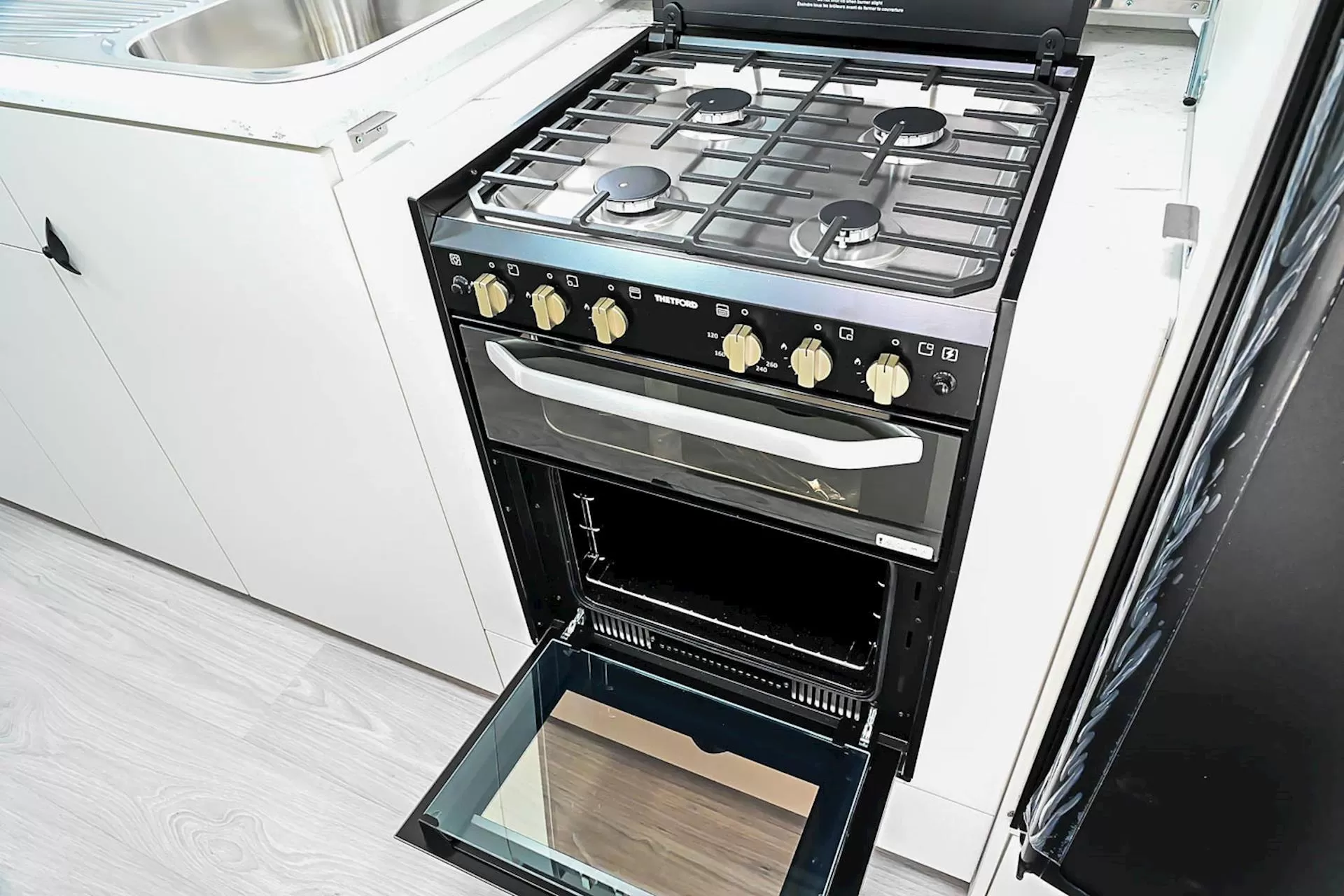 NEW 2025 VISCOUNT V2.2 SINGLE BEDS caravan