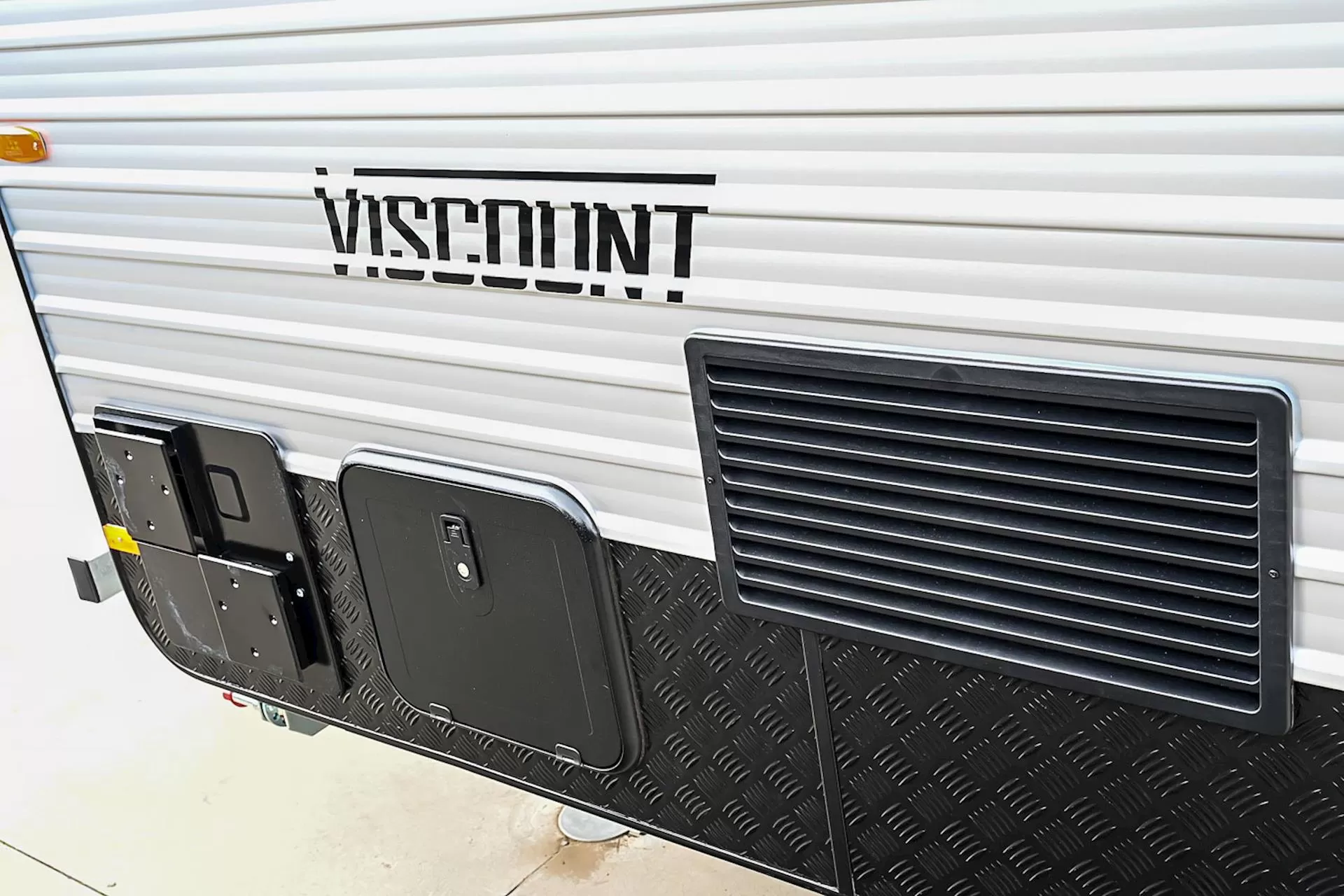 NEW 2025 VISCOUNT V2.2 SINGLE BEDS caravan