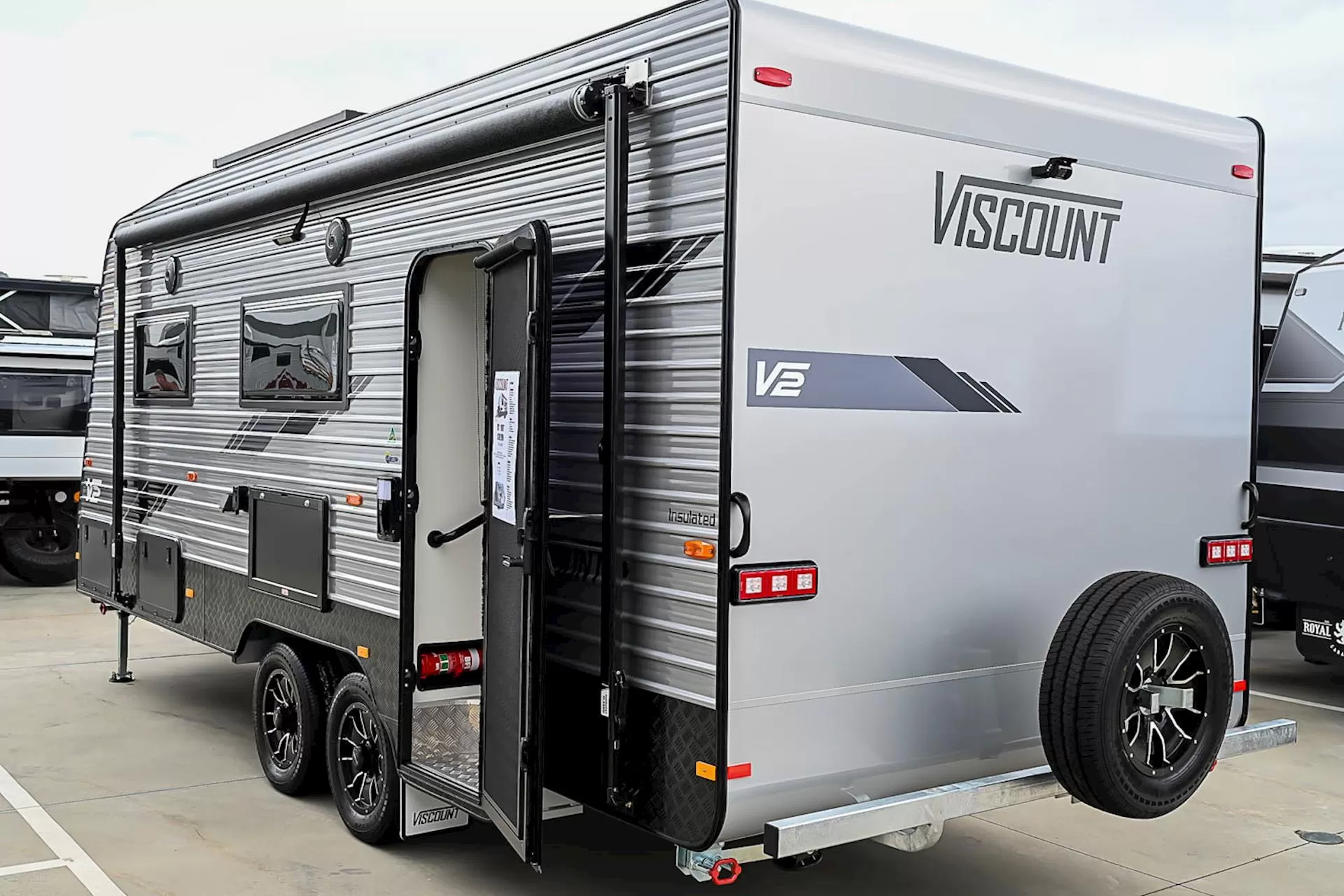 NEW 2025 VISCOUNT V2.2 SINGLE BEDS caravan