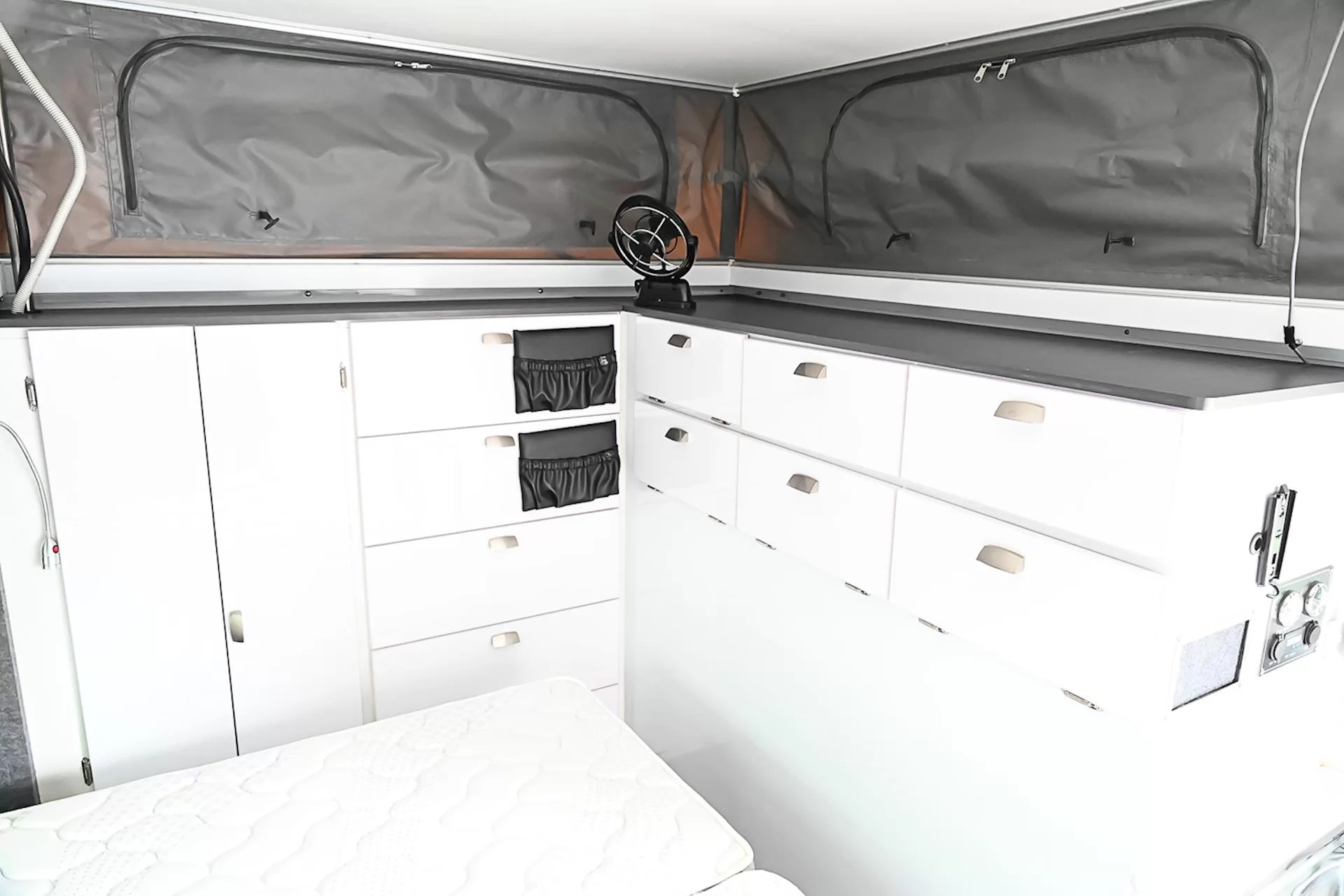 USED 2022 BLUE WATER CAMPER XPEDITION caravan