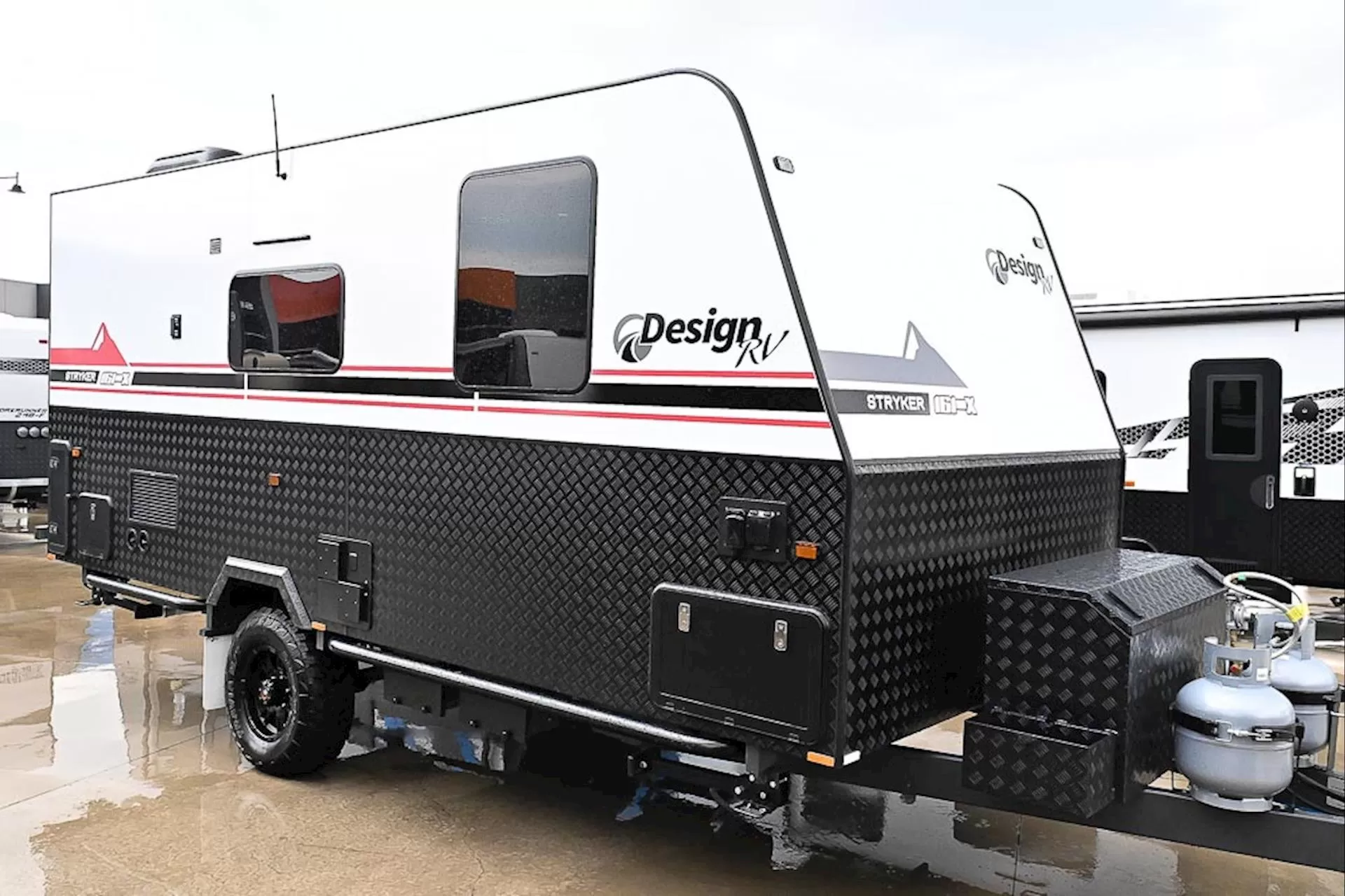 USED  DESIGN RV STRYKER 161X caravan