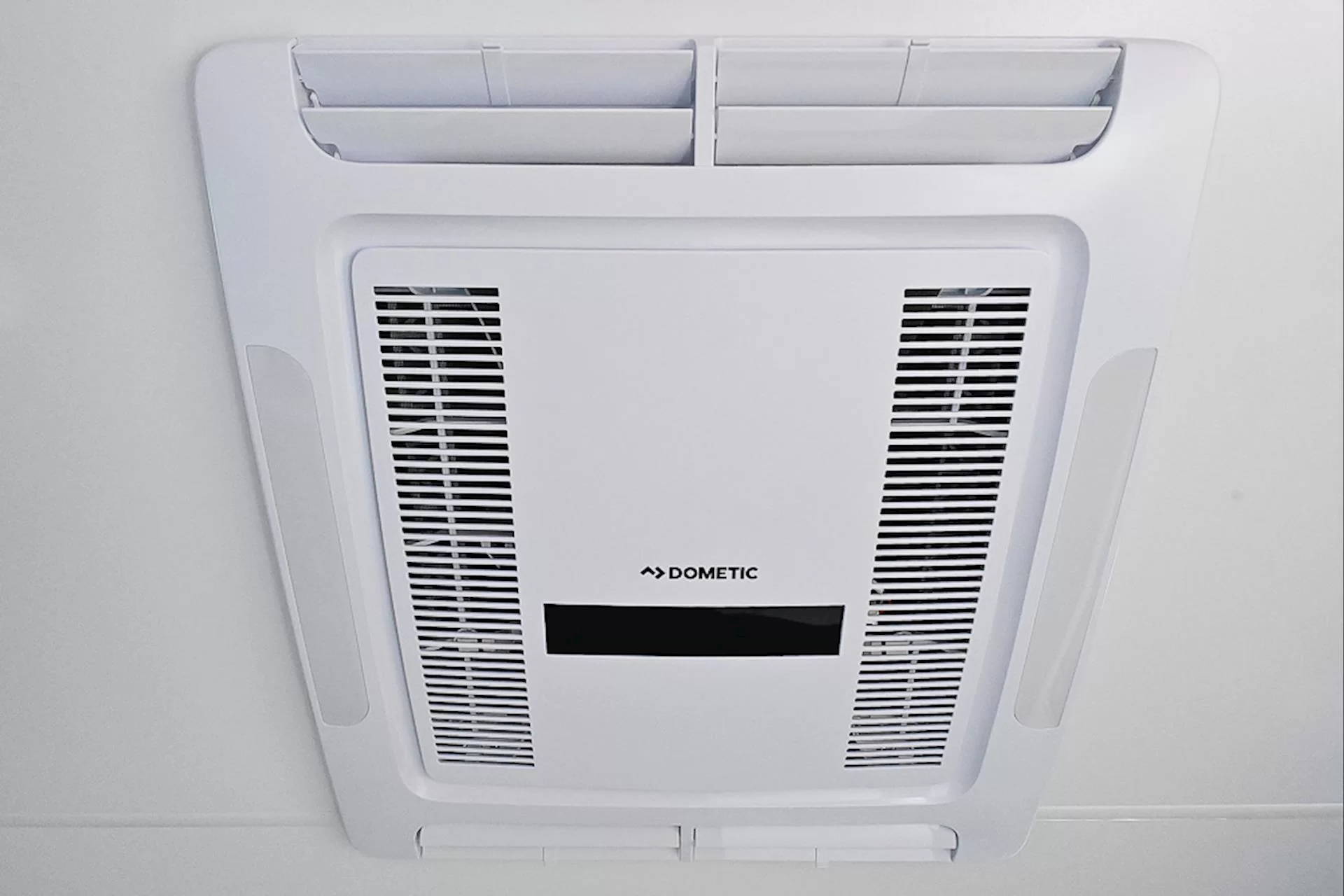 USED  DESIGN RV STRYKER 161X caravan