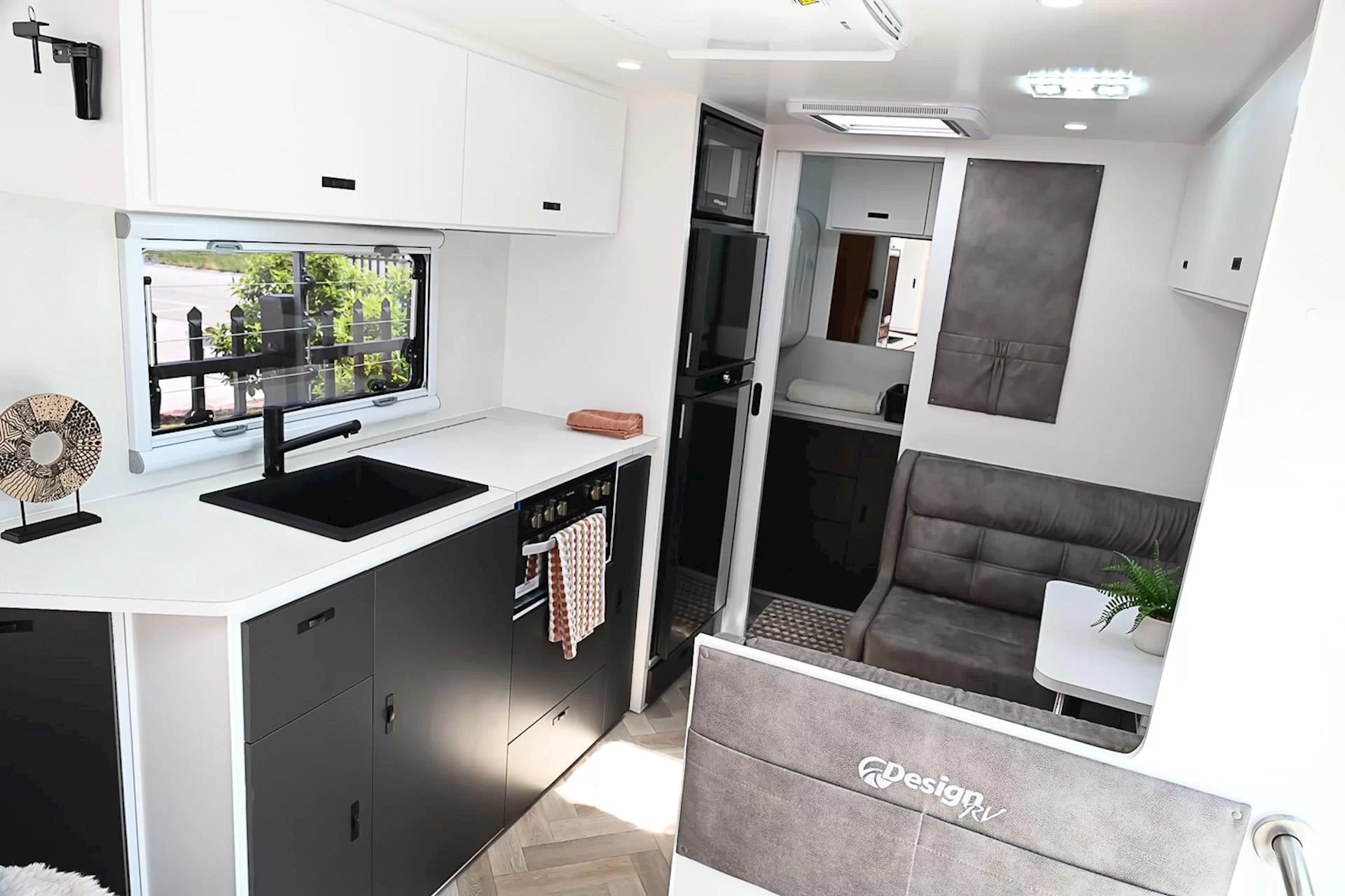 NEW 2025 DESIGN RV STRYKER 161-X caravan