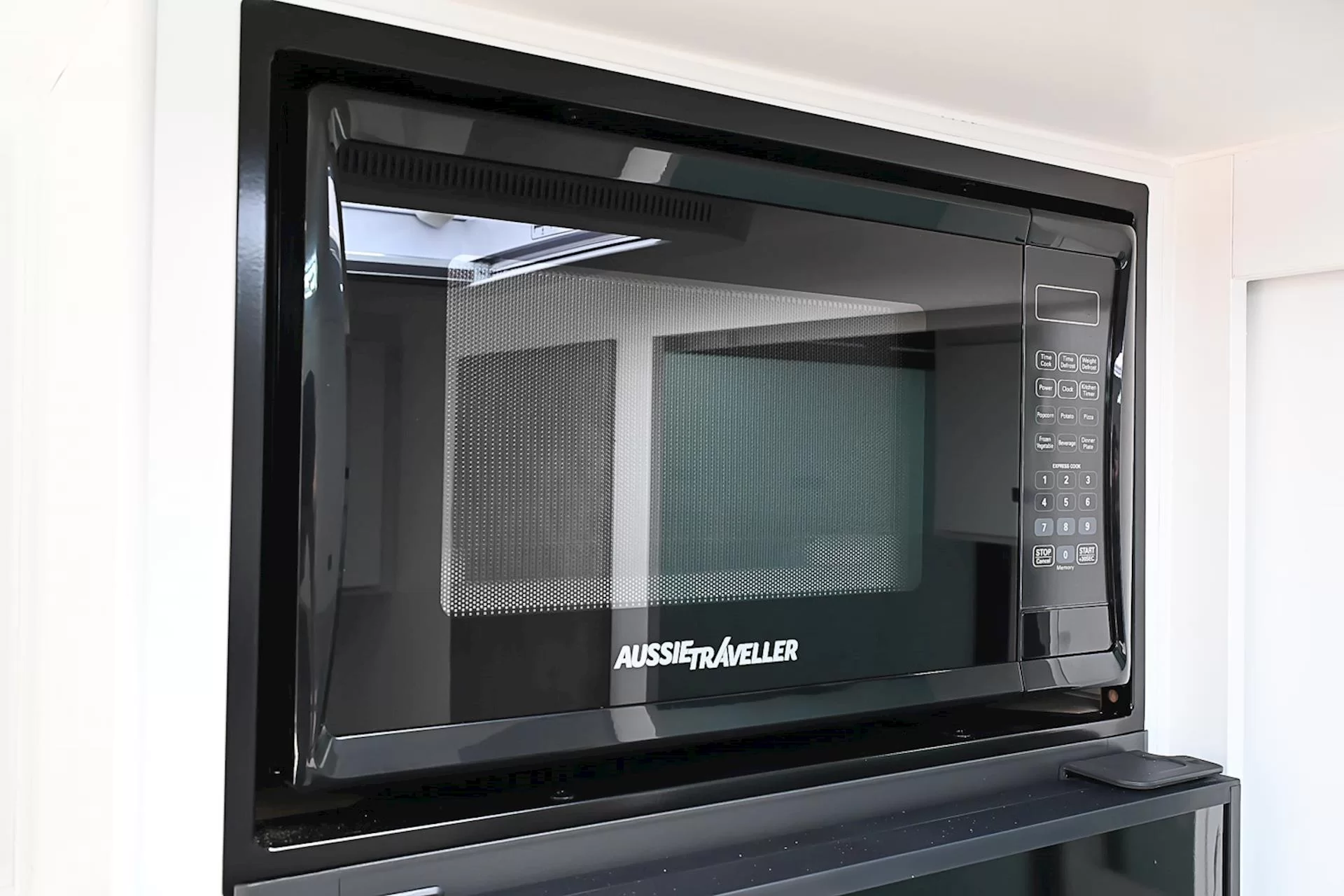 NEW 2025 DESIGN RV STRYKER 161-X caravan