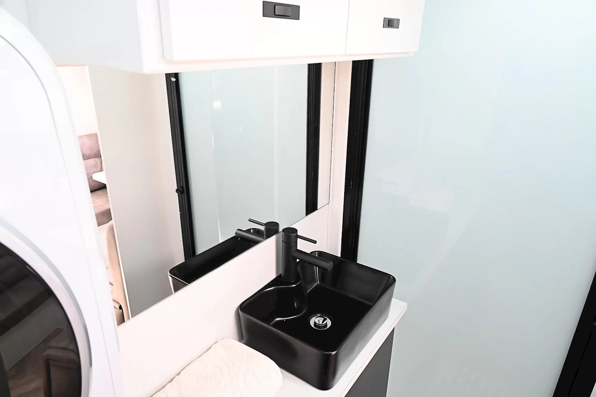 NEW 2025 DESIGN RV STRYKER 161-X caravan