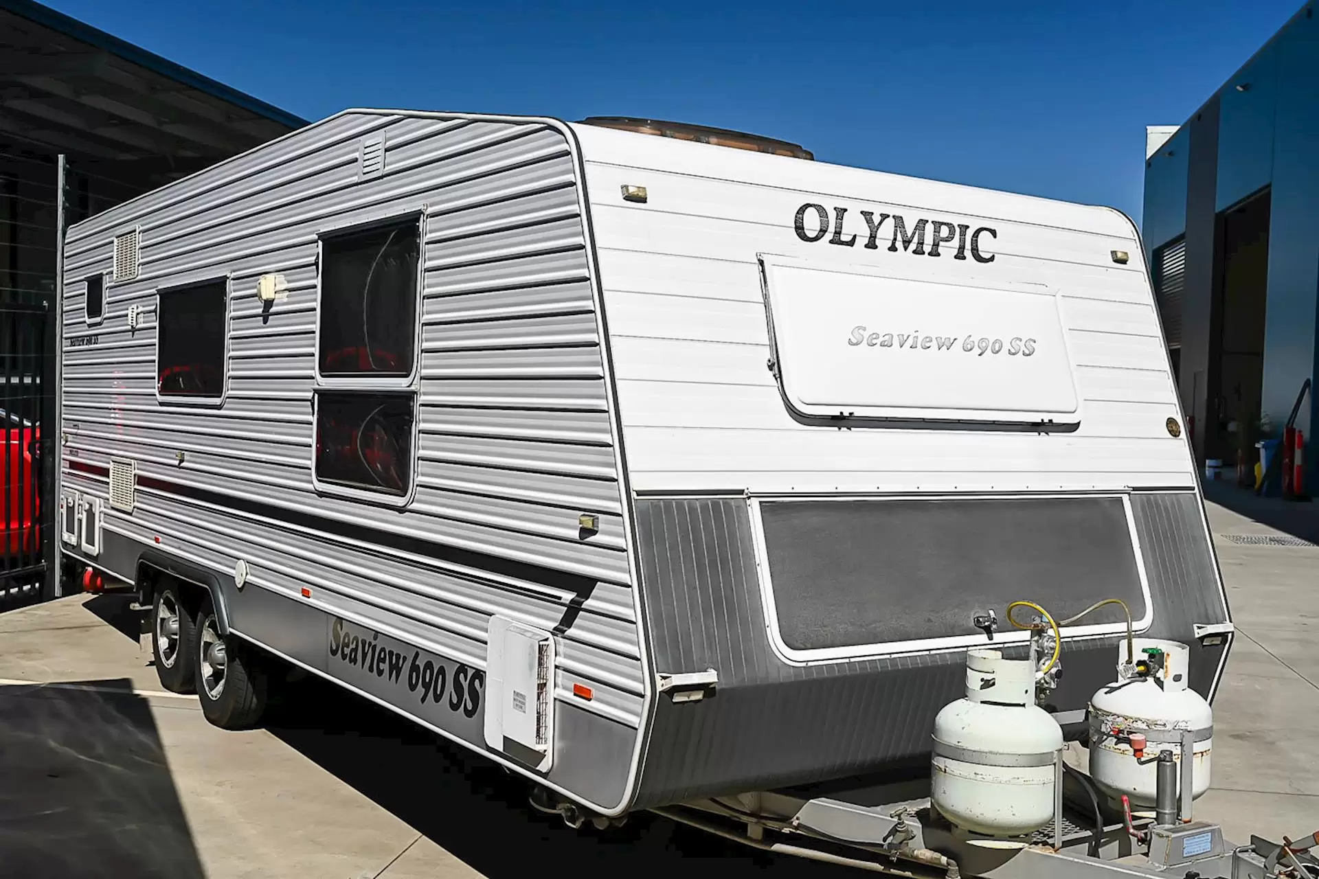 USED 2012 OLYMPIC SEAVIEW 690